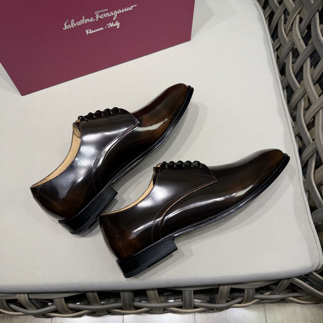 Salvatore Ferragamo Men's Leather Dress Shoes - Superior Comfort & Style 7 i1731334618 4244 8
