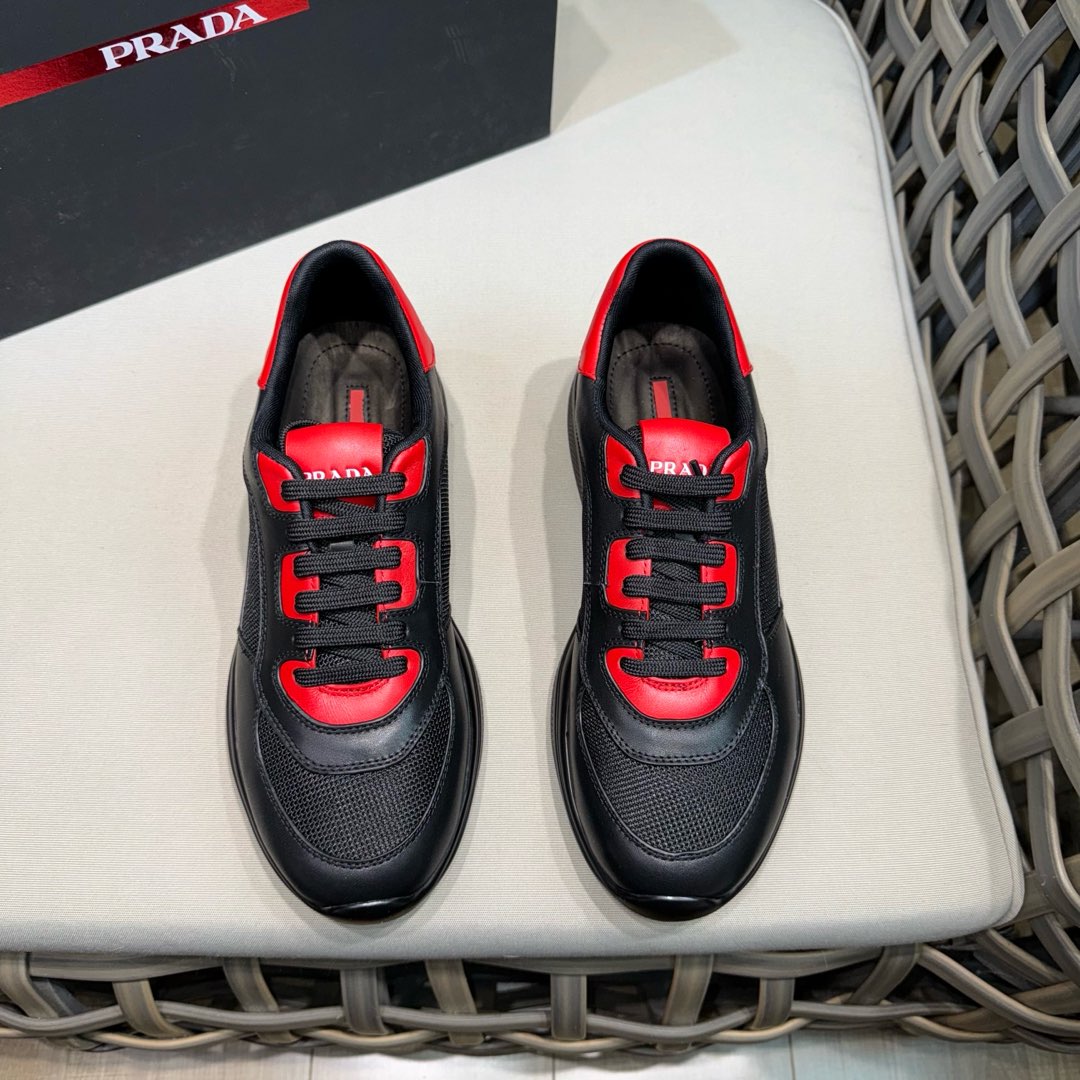 NO:270564,Prada/Prada men's leather mesh casual sneakers｜Dongguan products｜Use imported calfskin splicing mesh cowhide upper｜Geometric segmentation Precision-made｜Even stitching, leather texture at a glance｜Fashionable and generous, soft, comfortable and breathable｜Shoe tongue with classic letter logo｜Phome classic sneakers with fabric inner｜Matched with P home exclusive rubber sole｜Details are exquisitely crafted and versatile products Size39-44 (customized by 38.45.46),,prada,prada,sneakers,cowhide19860909Prada/普拉达男士皮拼网布休闲运动鞋｜莞产猛货｜采用进口小牛皮拼接网孔牛皮鞋面｜几何分割 精工制造｜缝线均匀 皮质质感一览无余｜时尚大方 柔软舒适透气｜鞋舌饰有经典字母logo｜P家经典运动鞋型搭配织物内里｜搭配P家专属橡胶大底｜细节精工细作出行百搭佳品 Size39-44（38.45.46定做）,,prada,prada,sneakers,cowhide,Men's shoes