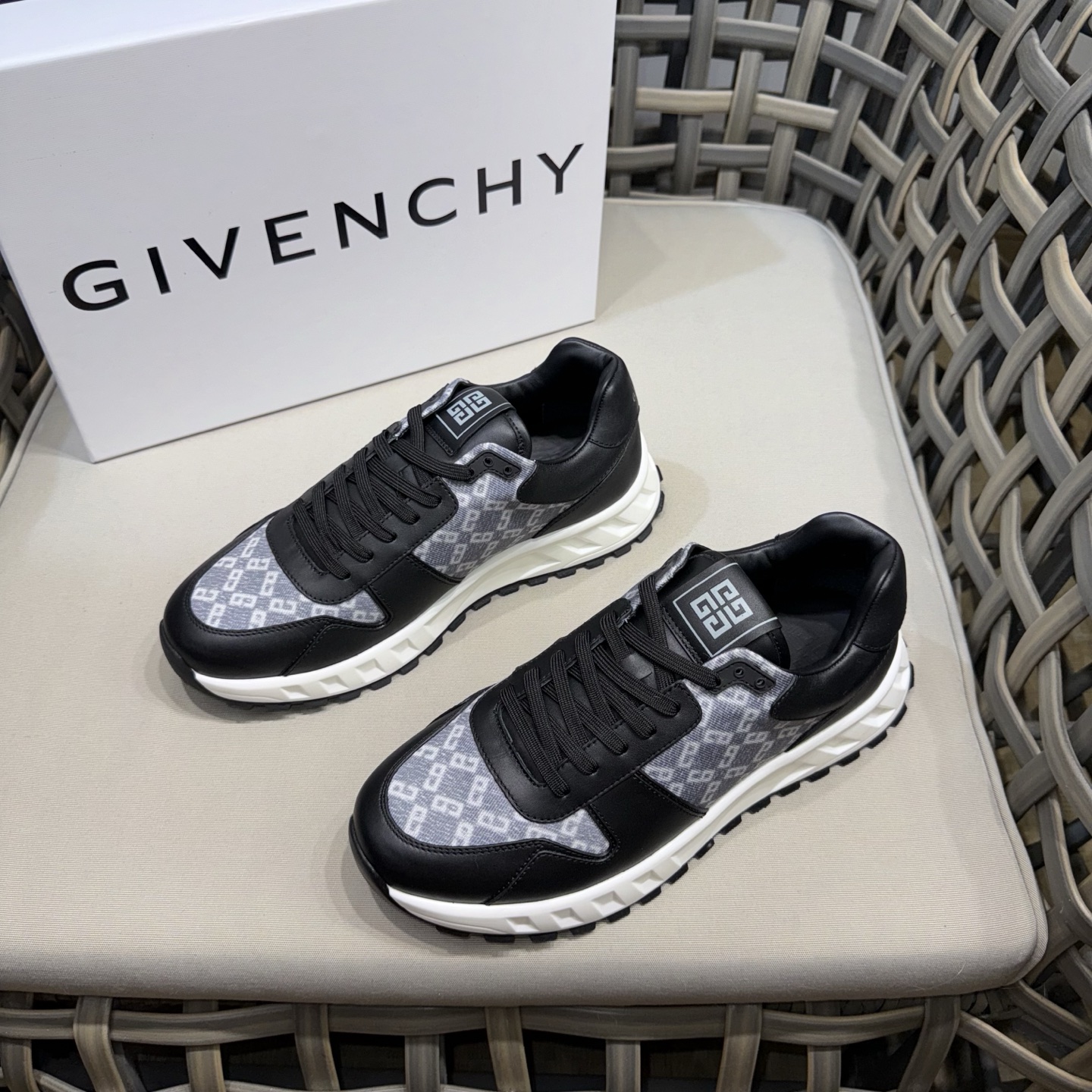 [Givenchy Men