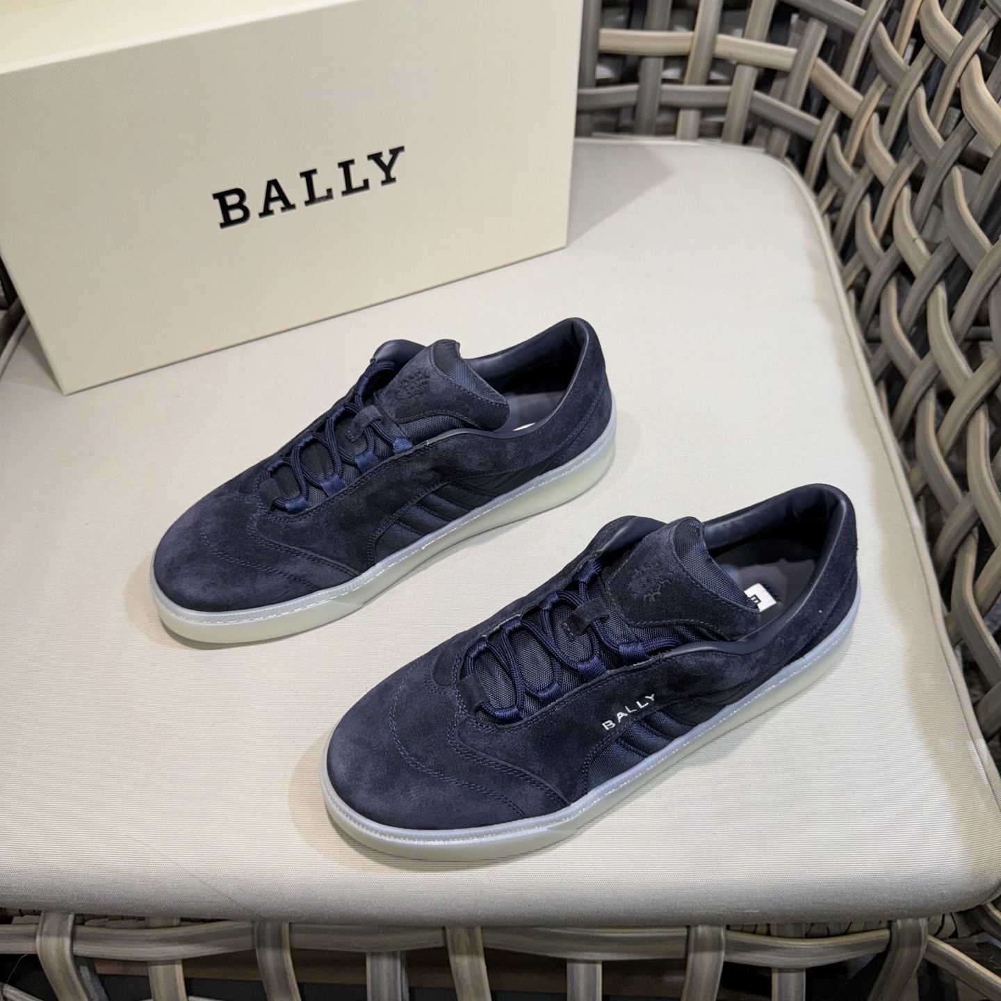Bally Men's Casual Sneakers - Suede Leather & Canvas - Comfortable & Durable 3 i1743281561956 3212 0 1
