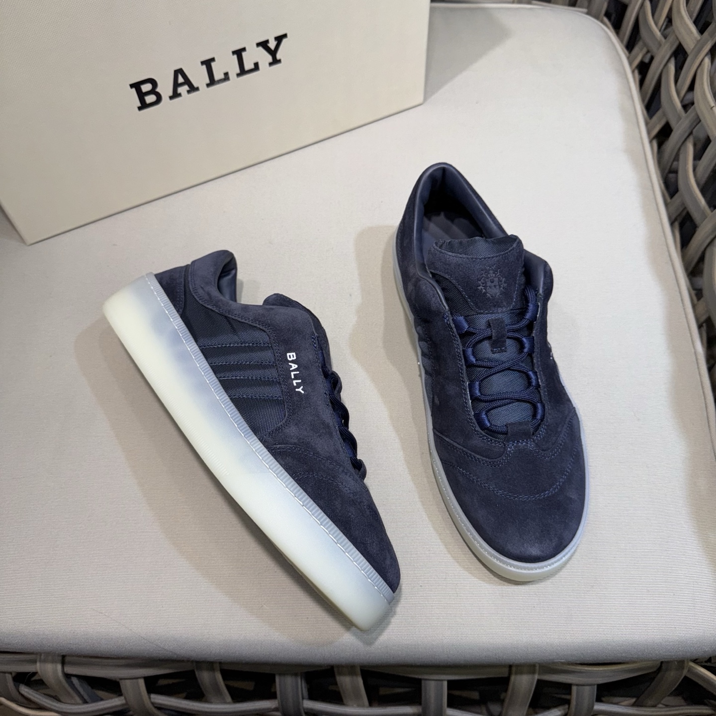 Bally Men's Casual Sneakers - Suede Leather & Canvas - Comfortable & Durable 4 i1743281561959 3185 0 2