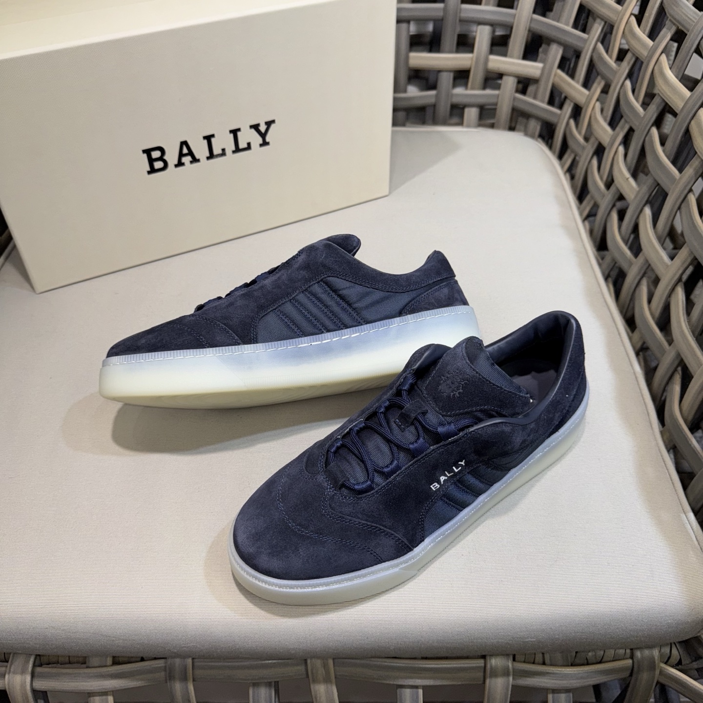 Bally Men's Casual Sneakers - Suede Leather & Canvas - Comfortable & Durable 5 i1743281562051 2546 0 3