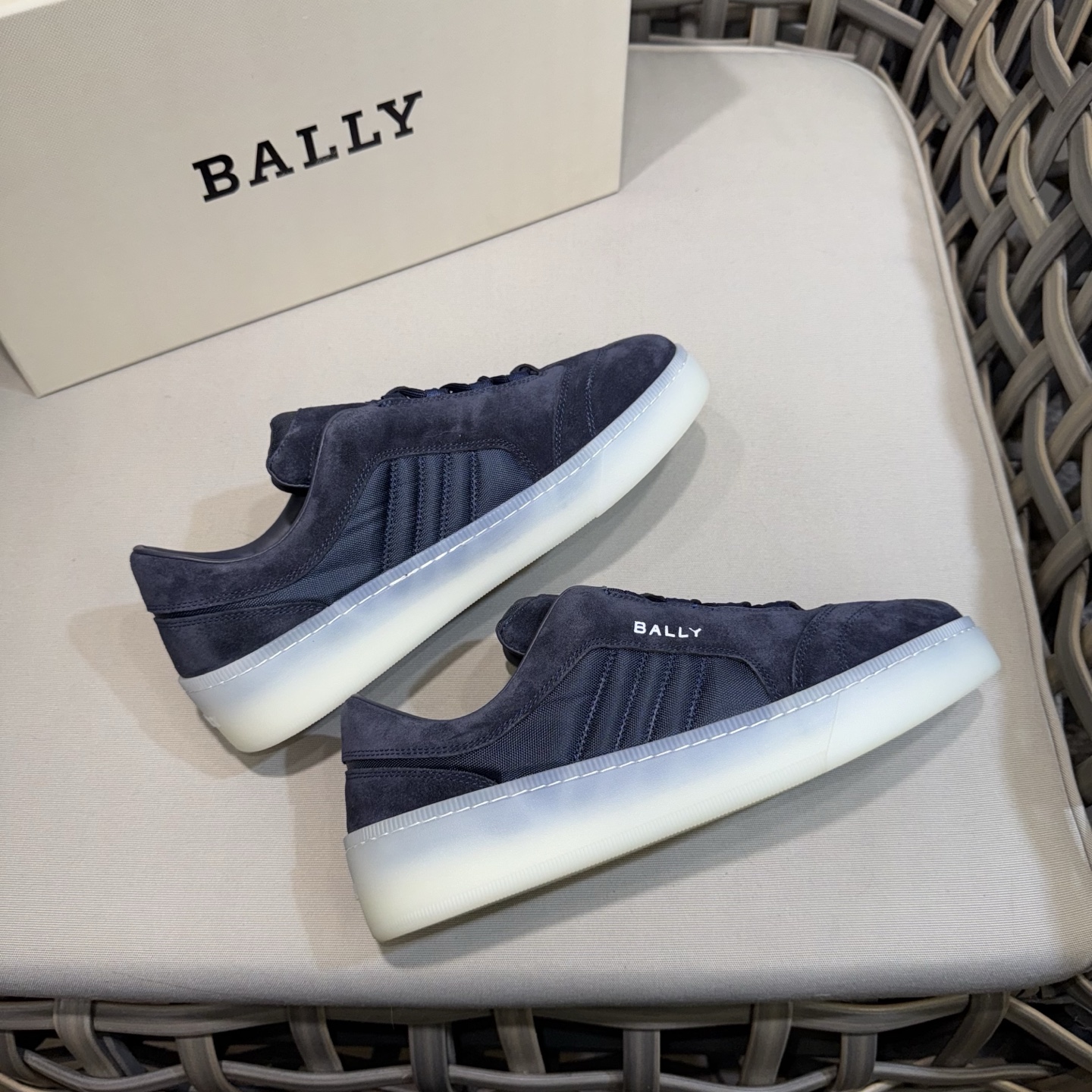 Bally Men's Casual Sneakers - Suede Leather & Canvas - Comfortable & Durable 7 i1743281562547 1870 0 5