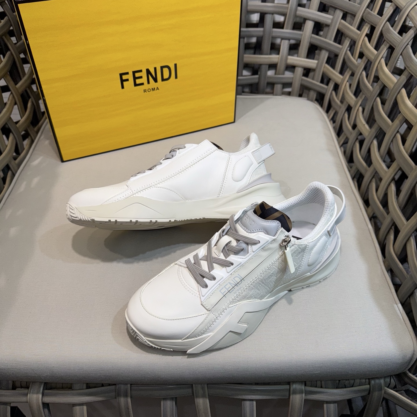 Fendi Flow Men's White Leather Lace-Up Sneakers with Side Zipper Detail 5 i1743368244403 2264 0 3