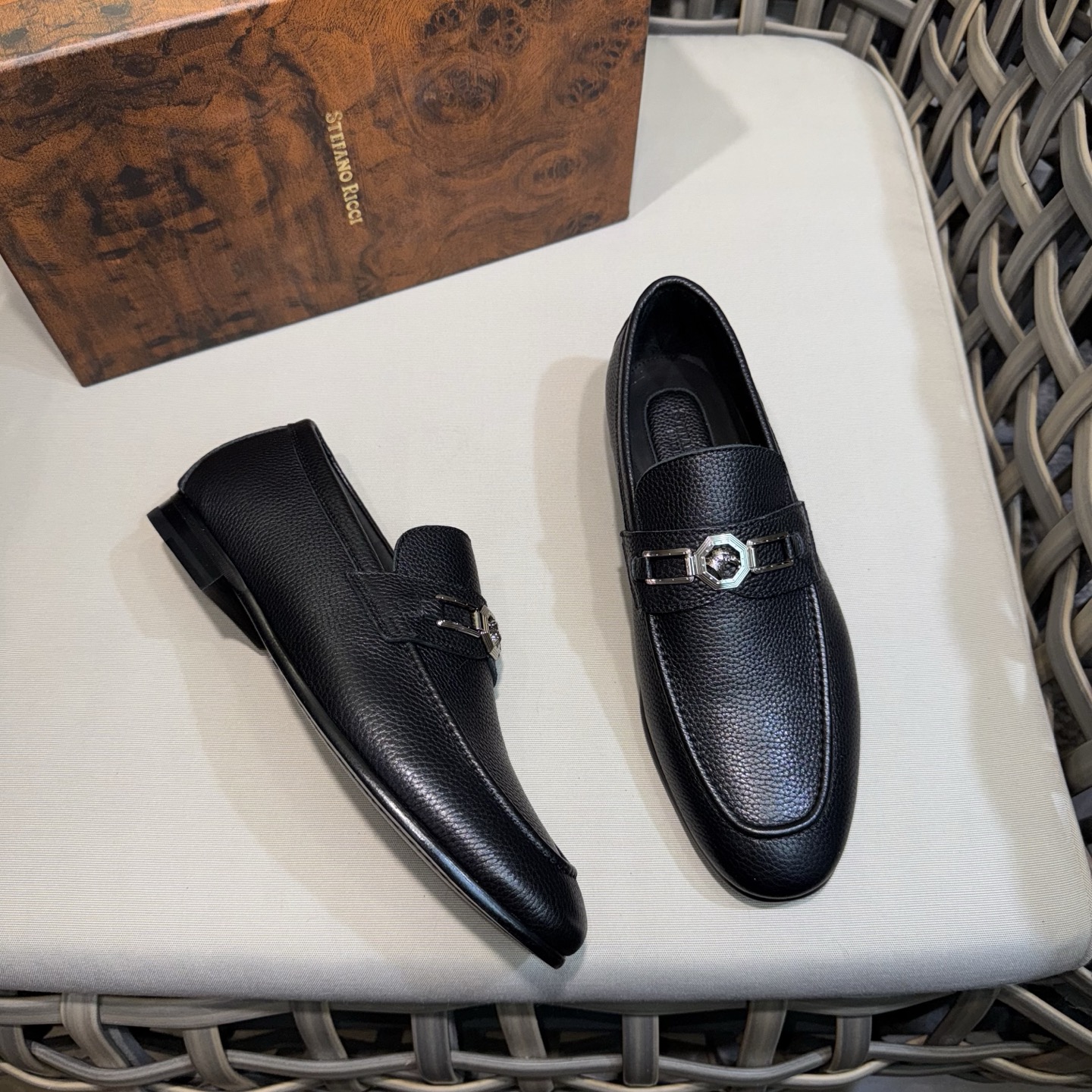 Stefano Ricci Men's Black Leather Loafers with Metal Buckle Detail 4 i1744143268266 5382 0 2
