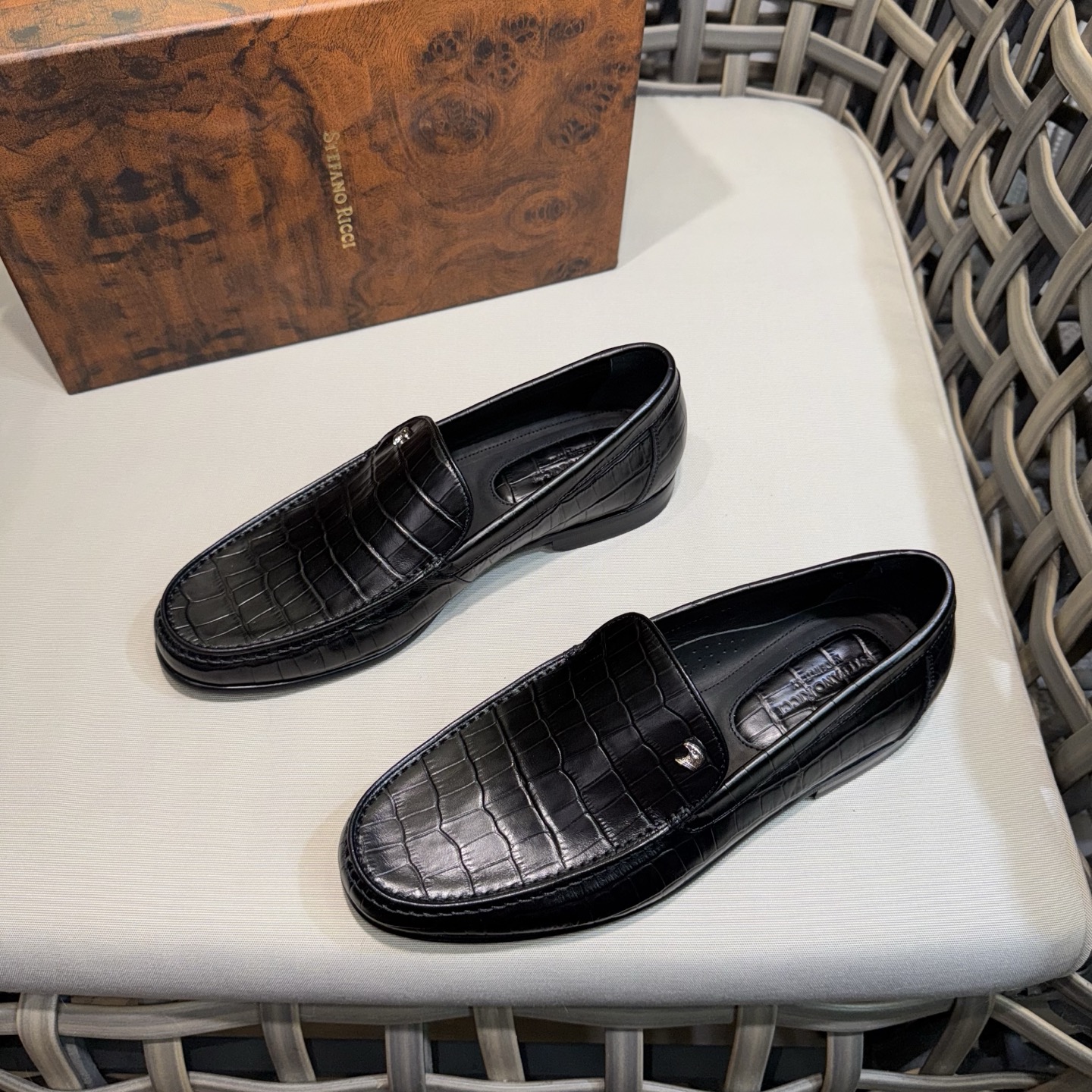 Stefano Ricci Men's Black Leather Loafers with Crocodile Pattern 3 i1744143406935 6236 0 1