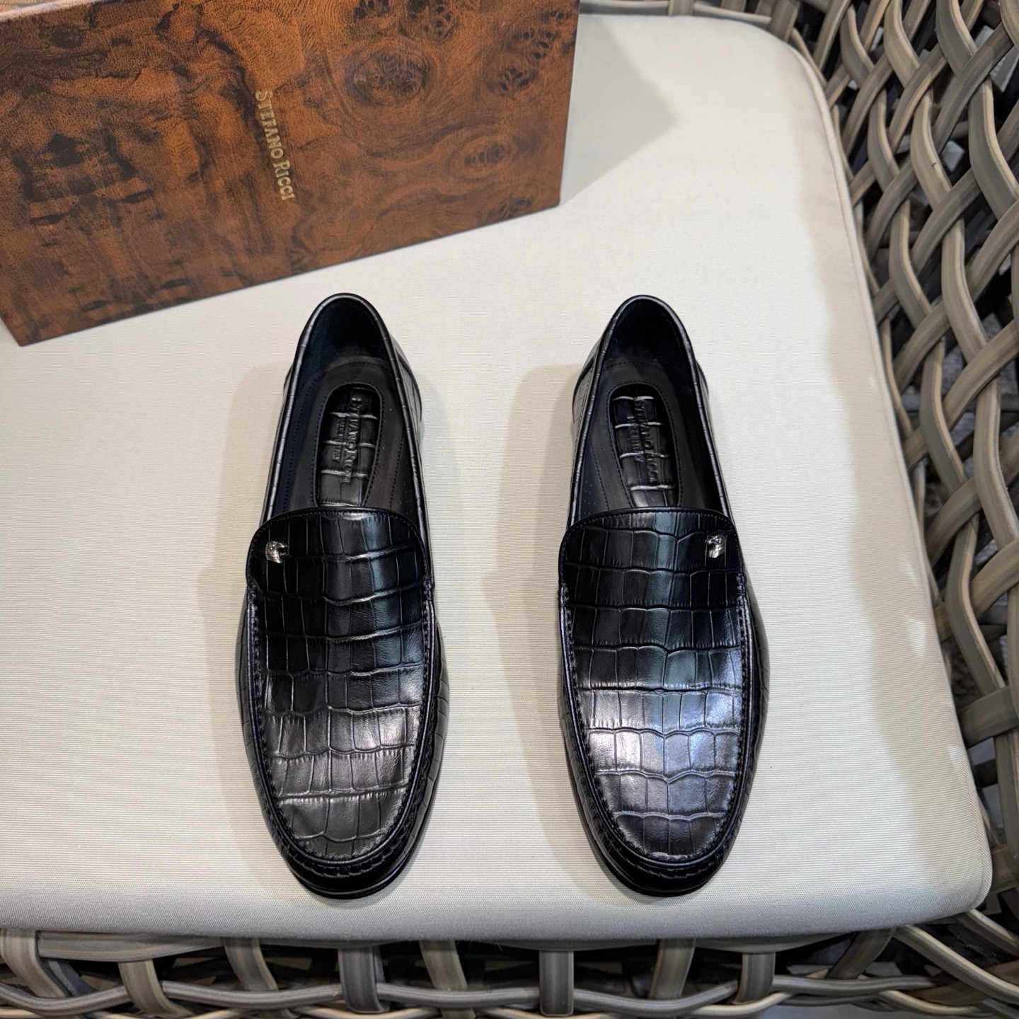 Stefano Ricci Men's Black Leather Loafers with Crocodile Pattern 1 Stefano Ricci Men's Black Leather Loafers with Crocodile Pattern