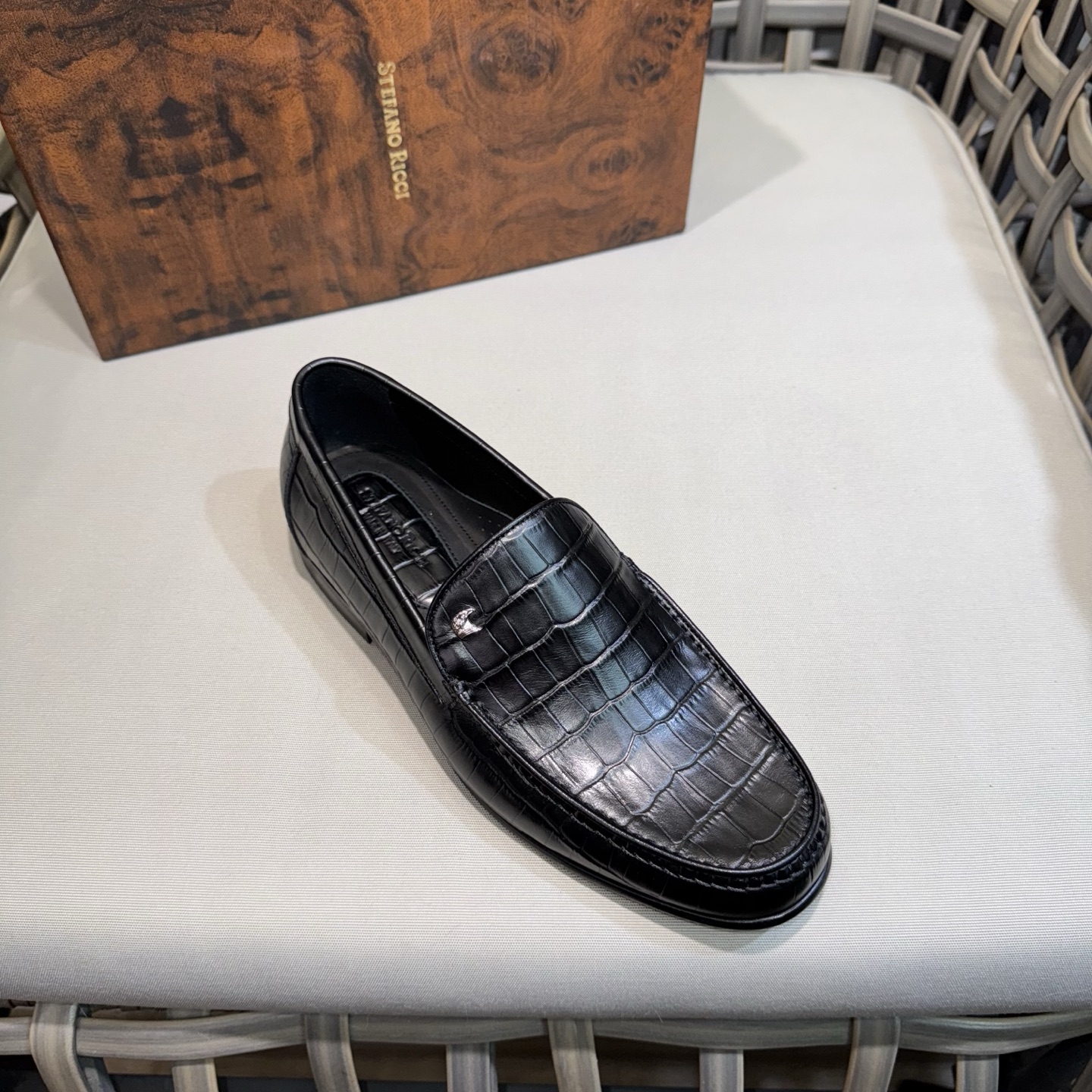 Stefano Ricci Men's Black Leather Loafers with Crocodile Pattern 6 i1744143408420 2915 0 4
