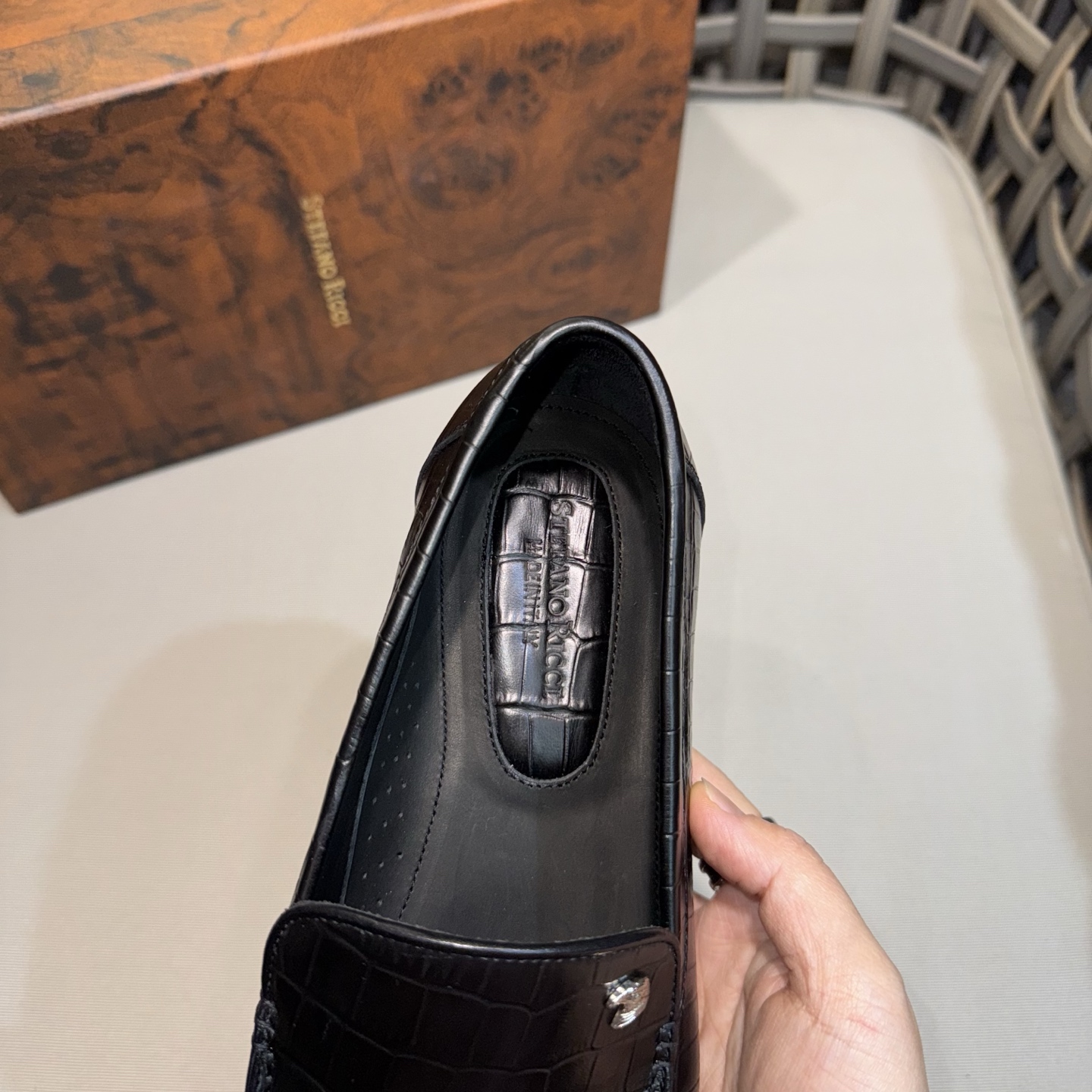 Stefano Ricci Men's Black Leather Loafers with Crocodile Pattern 8 i1744143408471 657 0 6