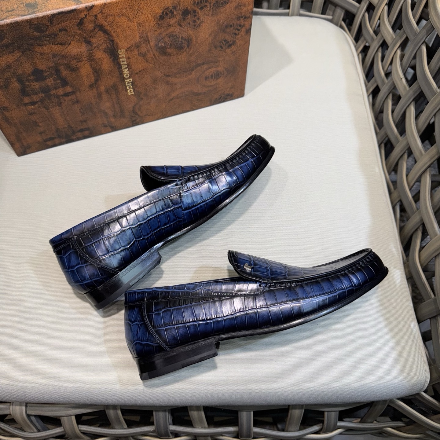Stefano Ricci Men's Luxury Leather Loafers Blue Crocodile Pattern Dress Shoes 7 i1744143418730 972 0 5