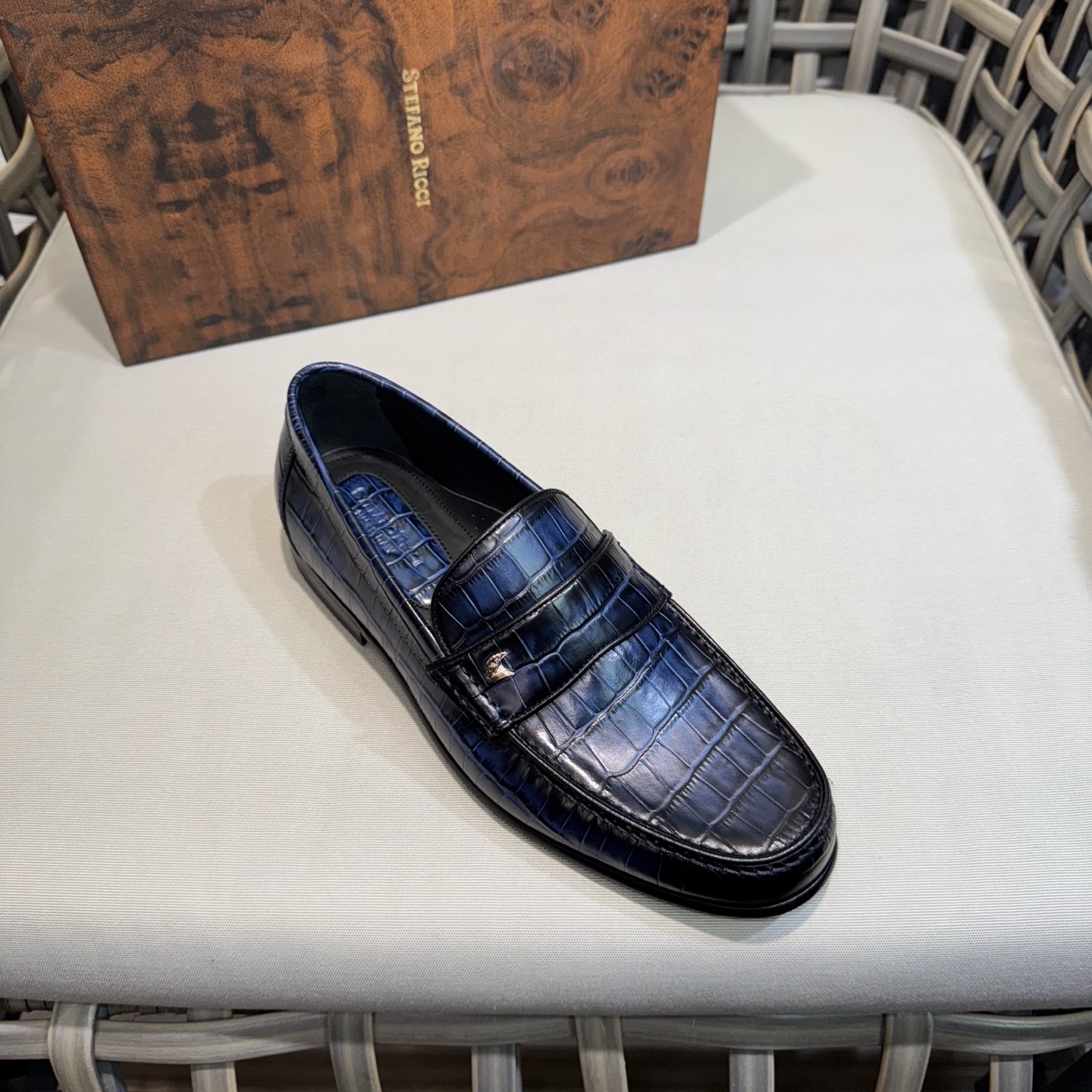 Stefano Ricci Men's Blue Croc-Embossed Leather Loafers - Formal & Casual 6 i1744143534614 9288 0 4