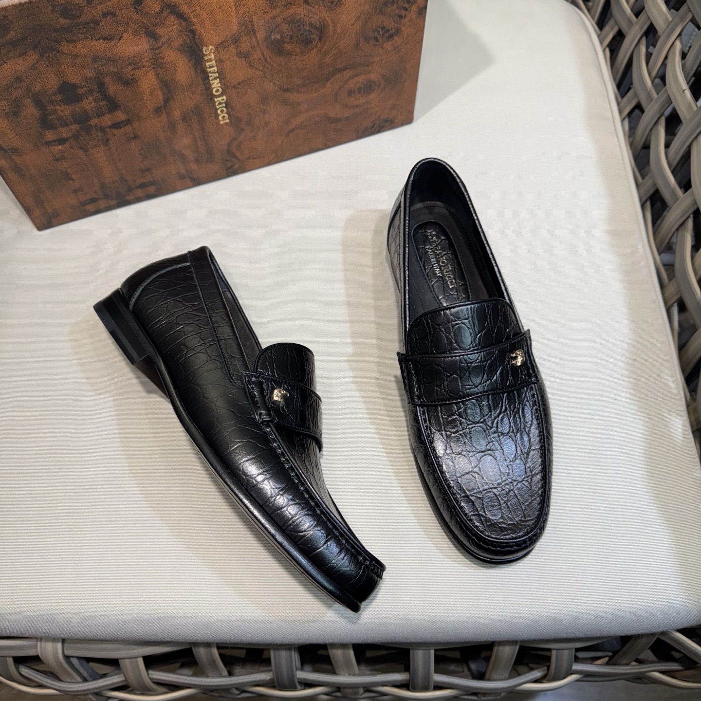 Stefano Ricci Men's Black Leather Loafers with Alligator Print 4 i1744143555822 739 0 2