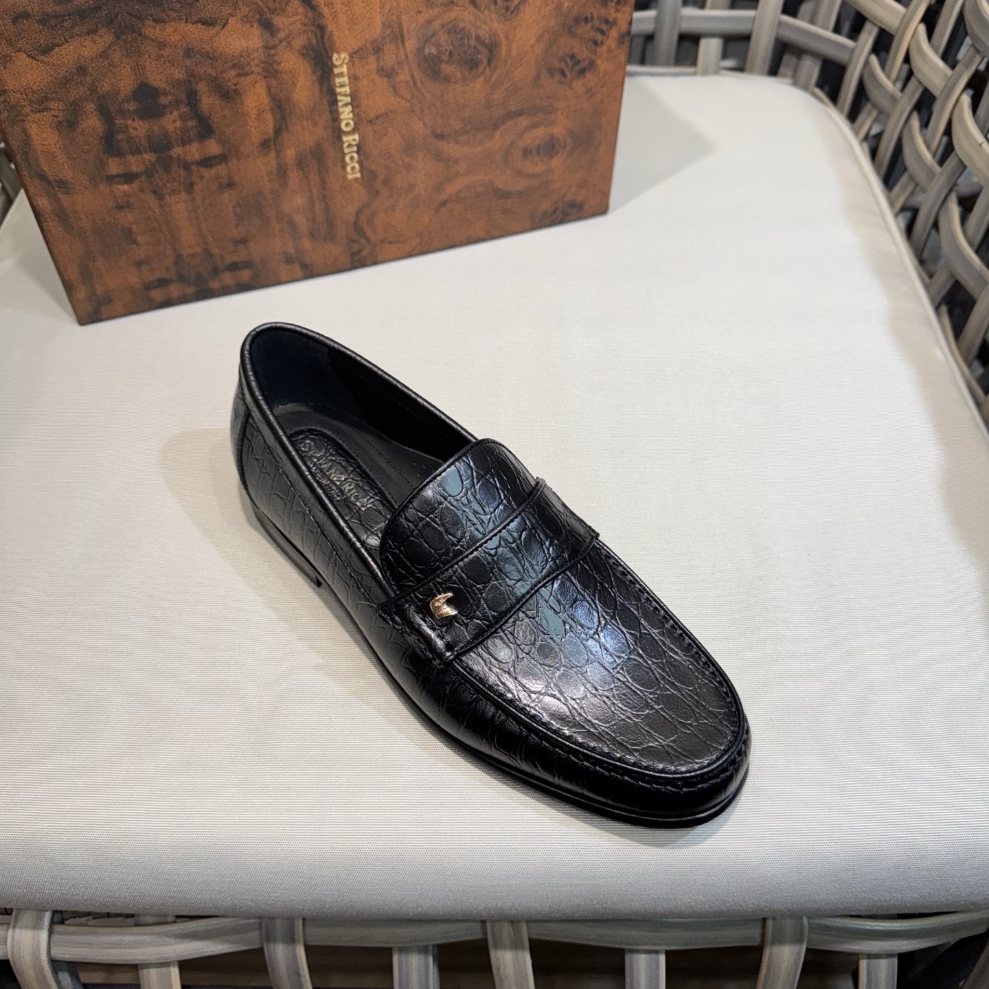 Stefano Ricci Men's Black Leather Loafers with Alligator Print 6 i1744143555901 6984 0 4