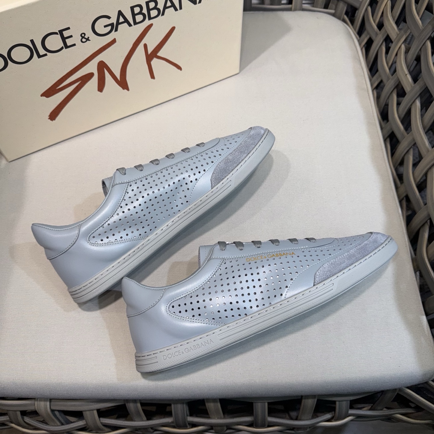 Dolce&Gabbana Men's Leather Sneakers - Breathable, Comfortable, and Stylish 7 i1744524983184 8265 0 5