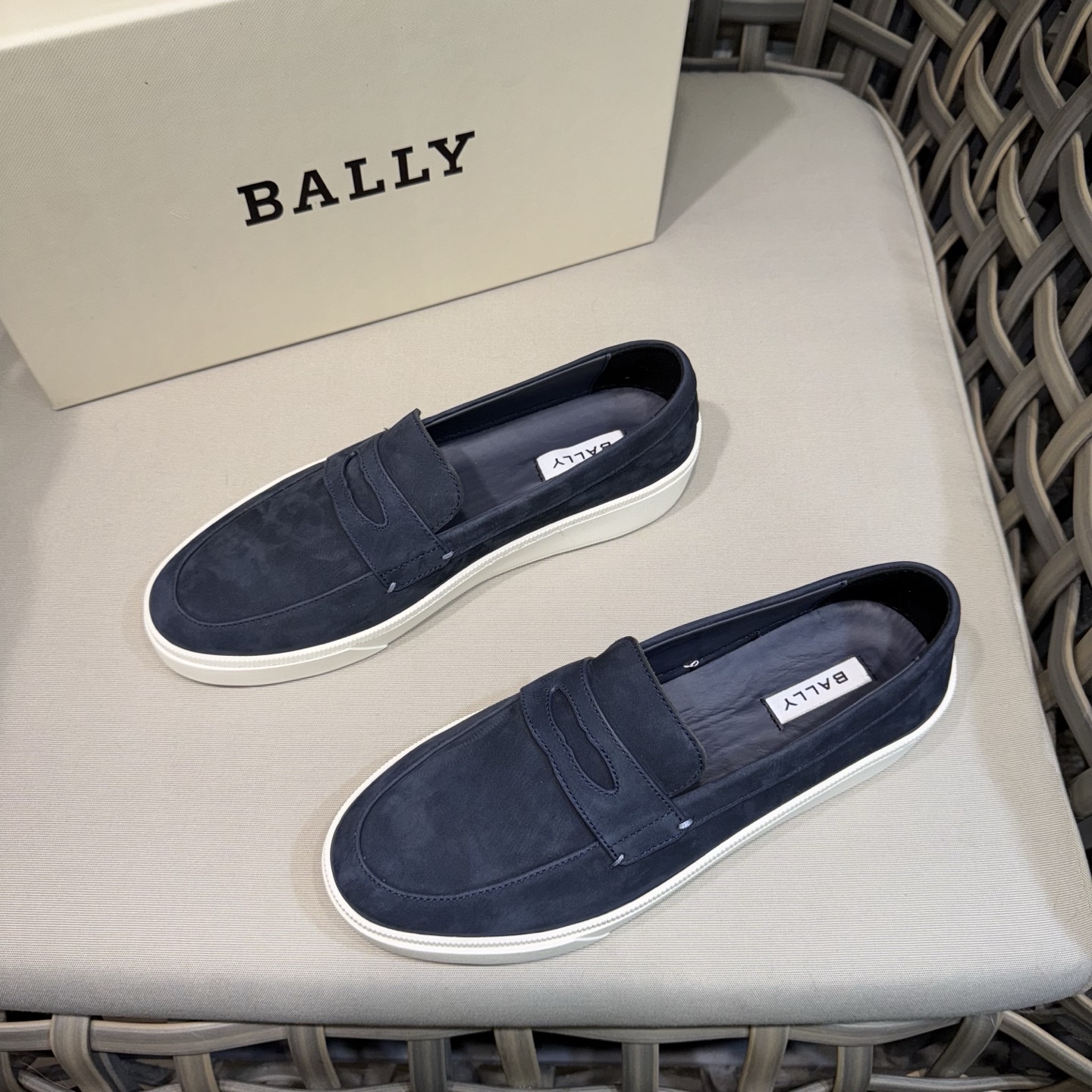 [Bally Men