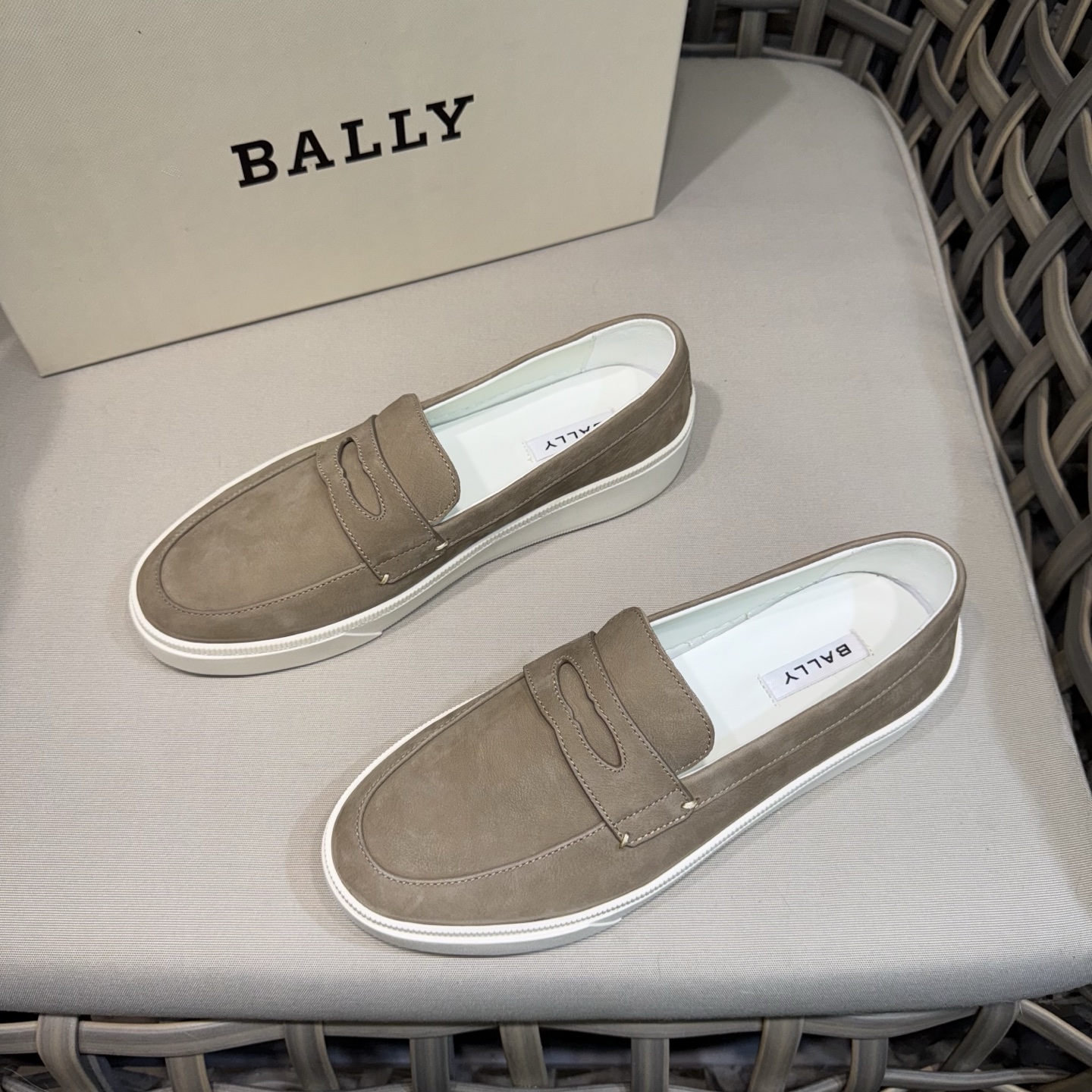 [Bally Men