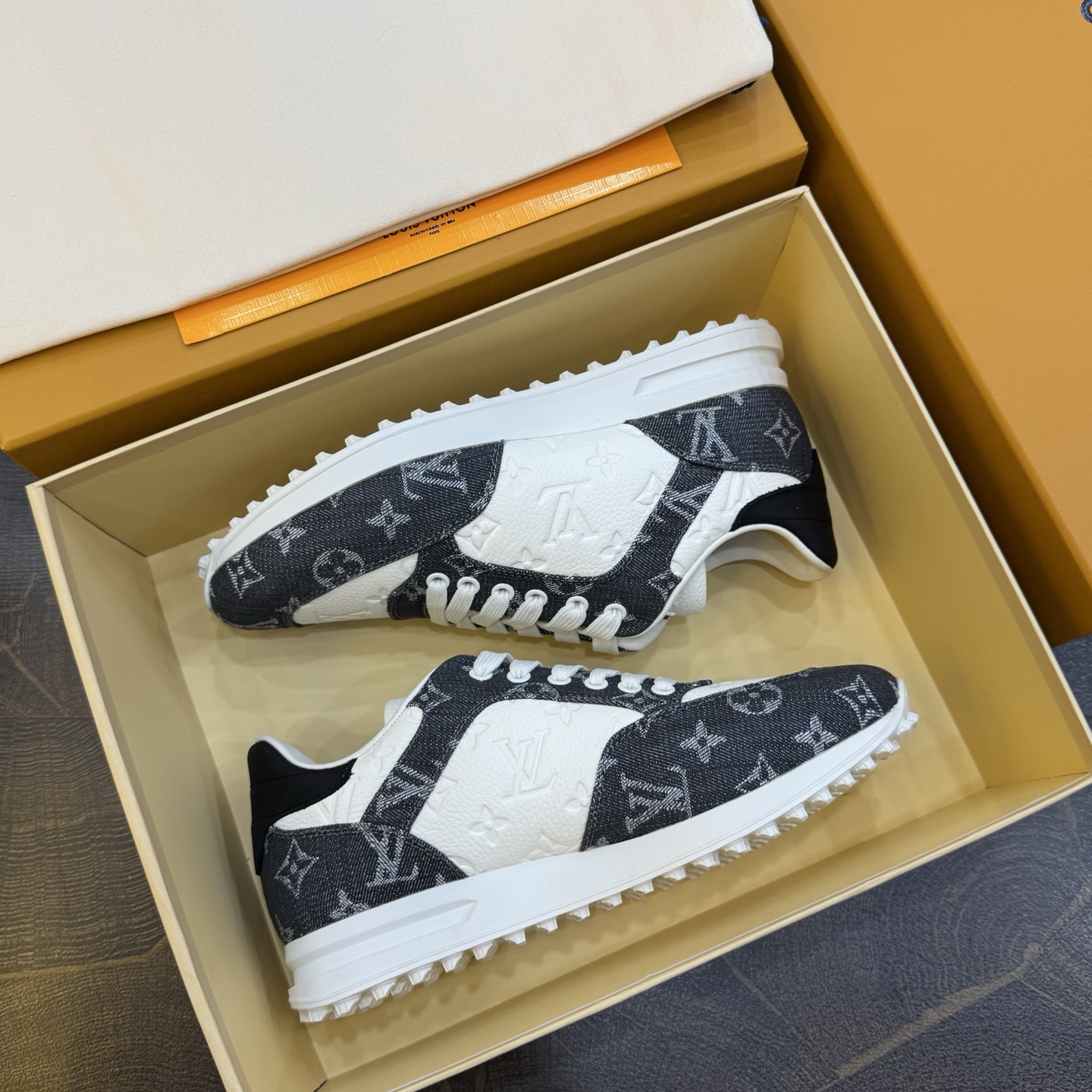 루이비통 신발 113497 Louis Vuitton Shoes
