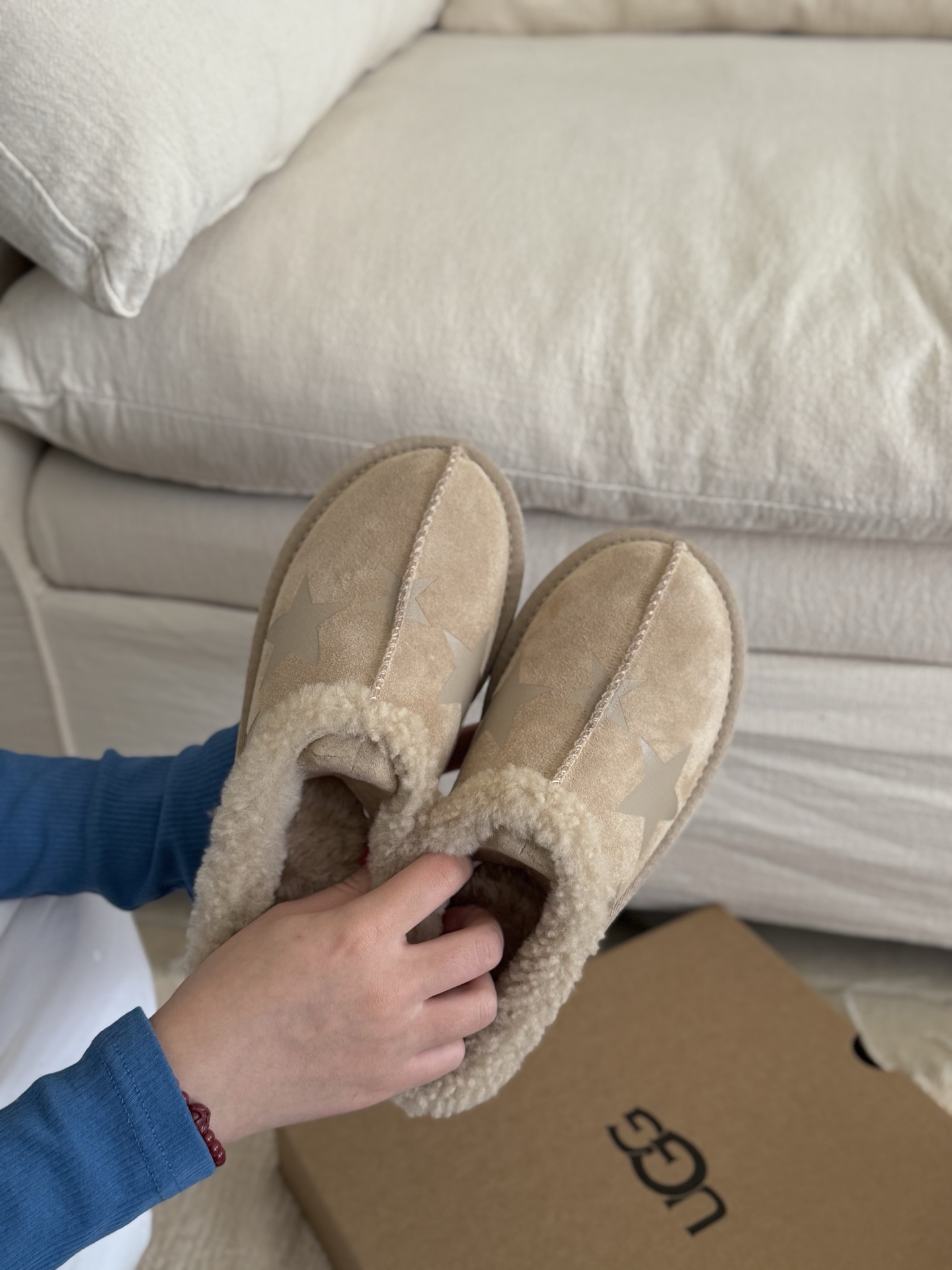 NO:547001,Star drag sand color details., semi-drag fur shoes19860909星星拖 沙色细节.,半拖毛毛鞋,Women's Shoes