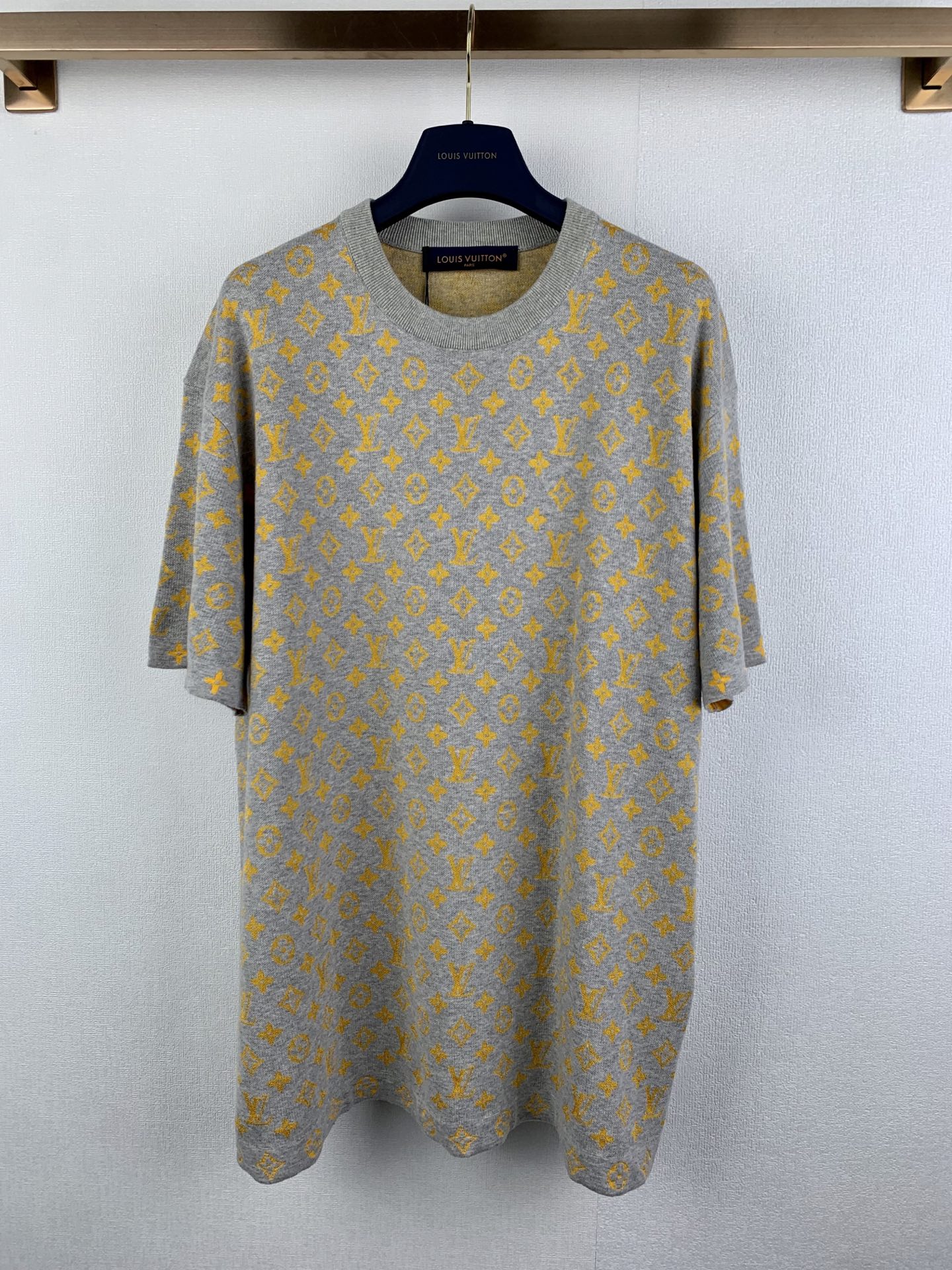 P155 Mangas cortas de punto jacquard LouisVuitton LV/Louis Vuitton El cuerpo principal de las mangas cortas para presbi…