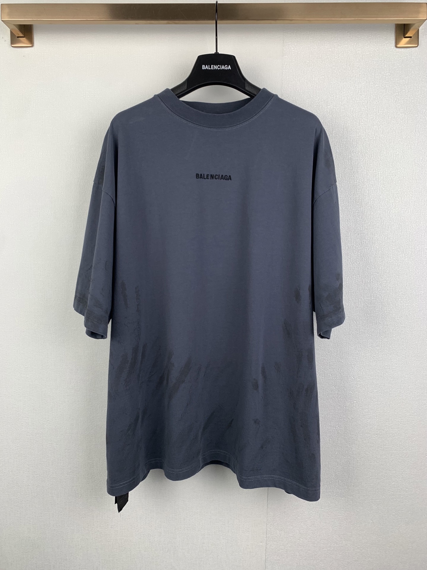 P115 BALENCIAGA 26SS camiseta de cuello redondo con bordado de efecto descolorido, desarrollo comprado por 7000 del ori…