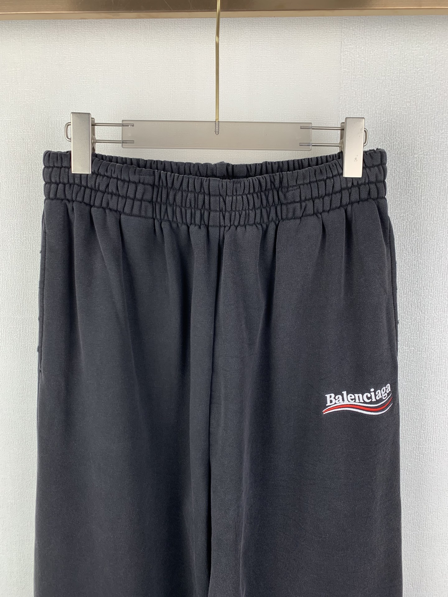 Balenciaga Balenciaga/巴黎世家 可乐波浪徽标刺绣松紧腰直筒运动裤休闲裤长裤