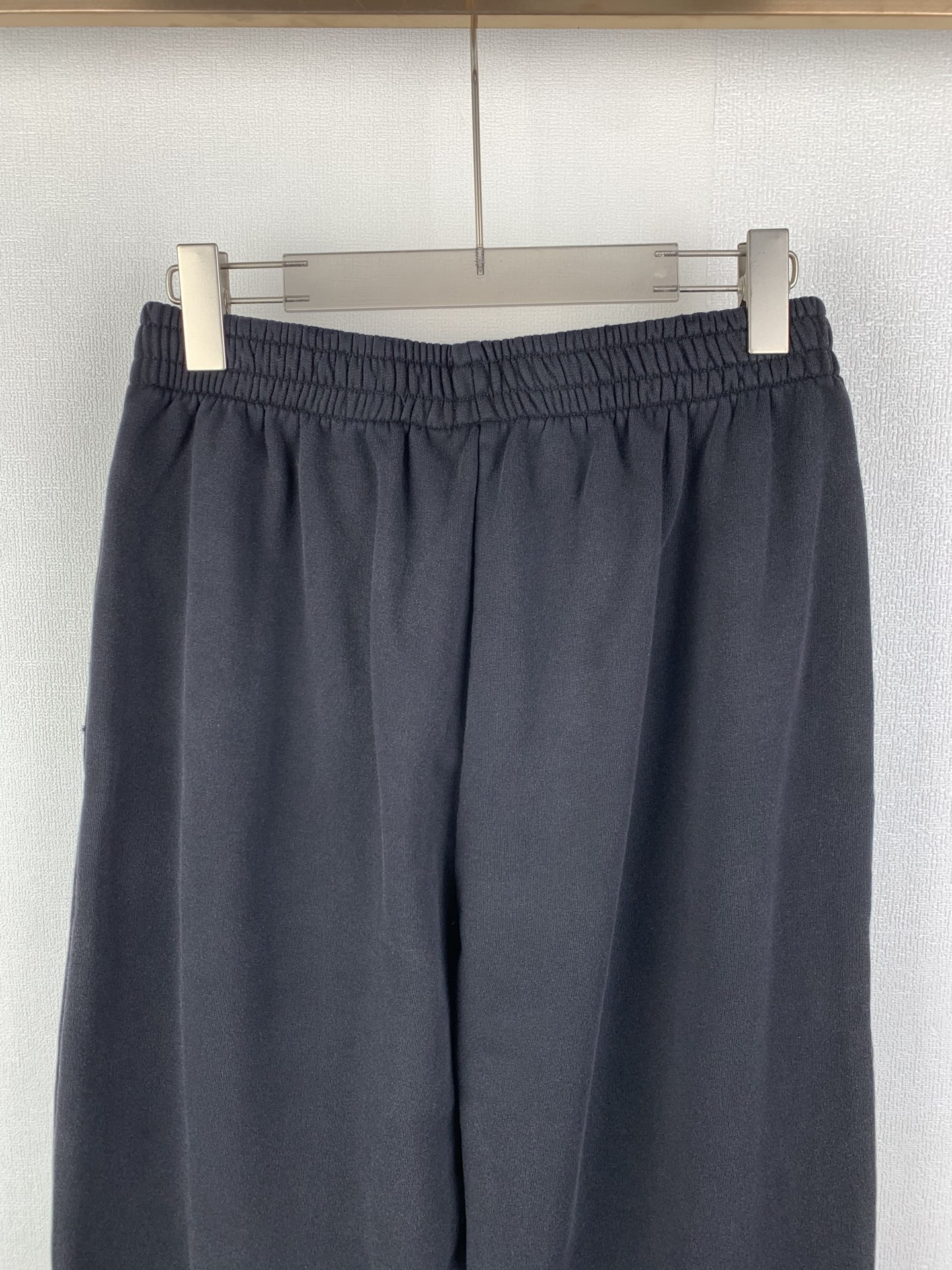 Balenciaga Balenciaga/巴黎世家 26ss 曼联Football系列3m刺绣休闲裤
