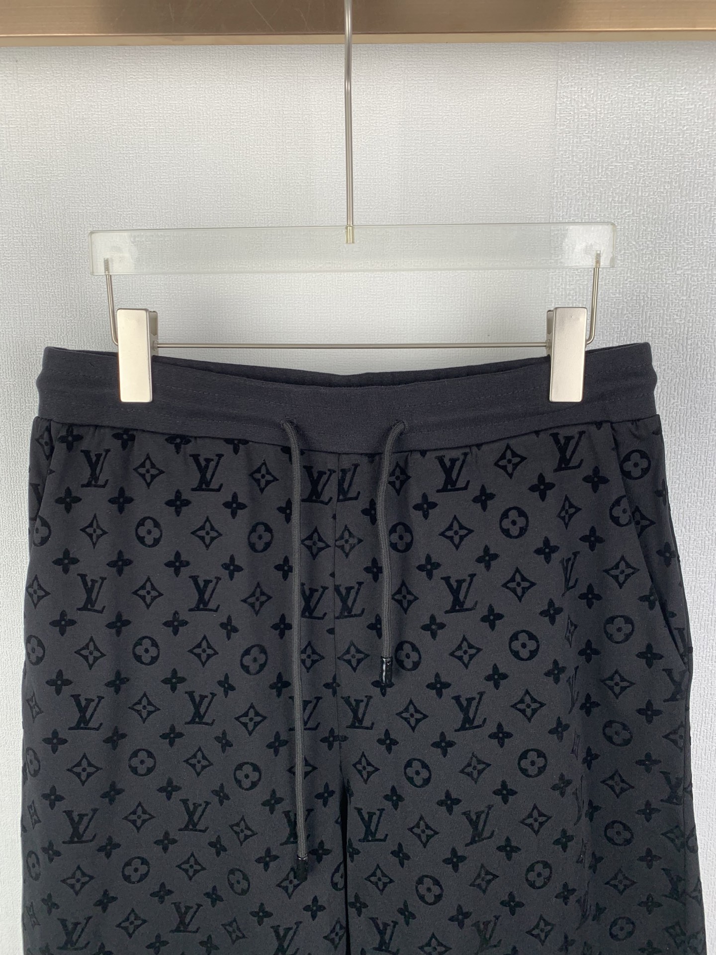Alternative view of Louis Vuitton Shorts 12409