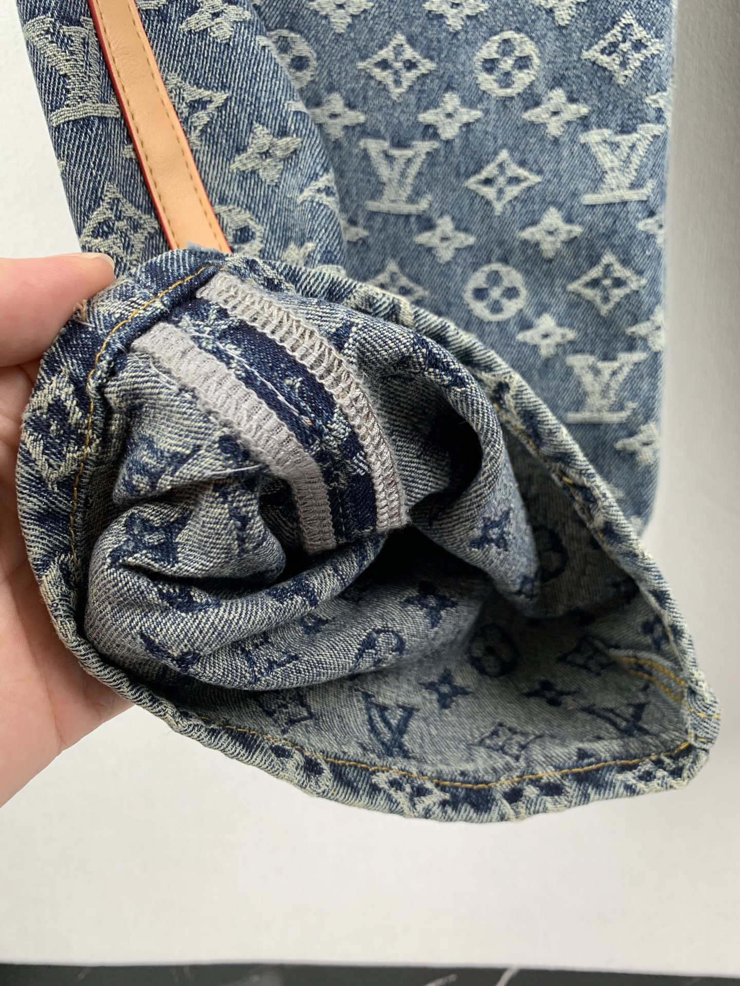 Louis Vuitton LOUIS VUITTON路易LV 提花装饰皮边牛仔长裤