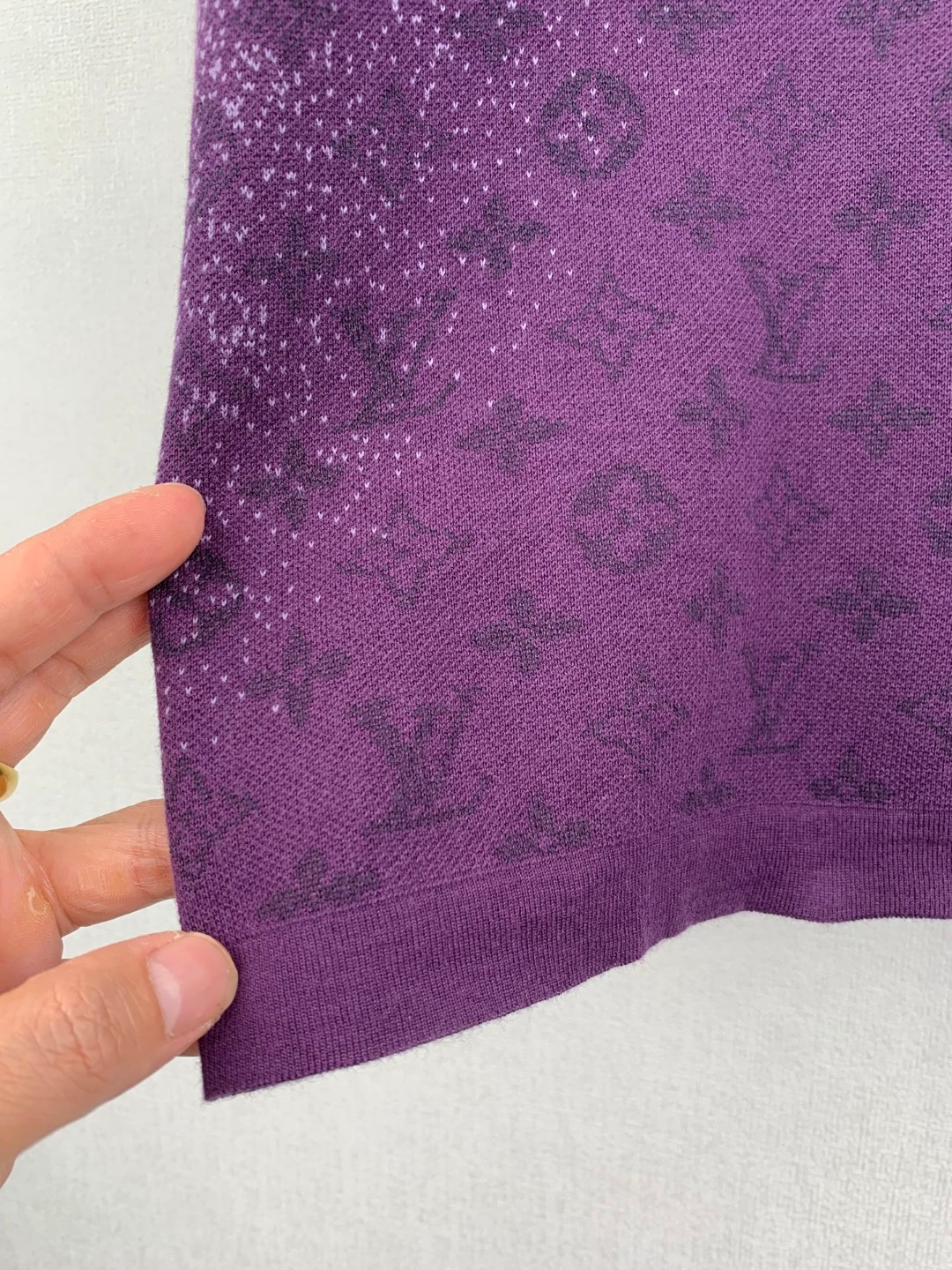 Louis Vuitton LOUIS VUITTON 路易 Lv 26ss老花字母提花渐变针织衫短袖T恤