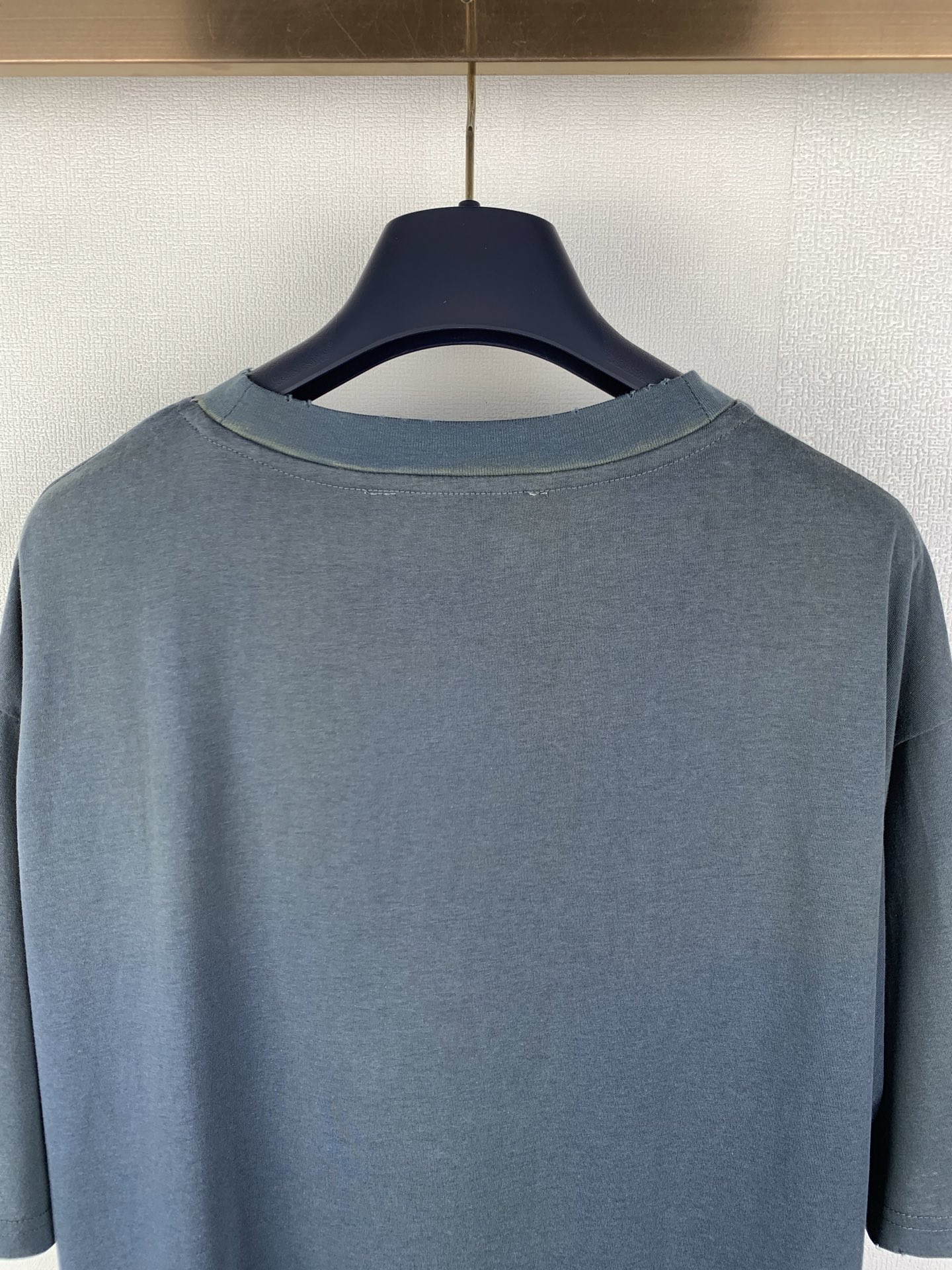 Acne Studios ACNE Studios 喷绘做旧徽标短袖T恤