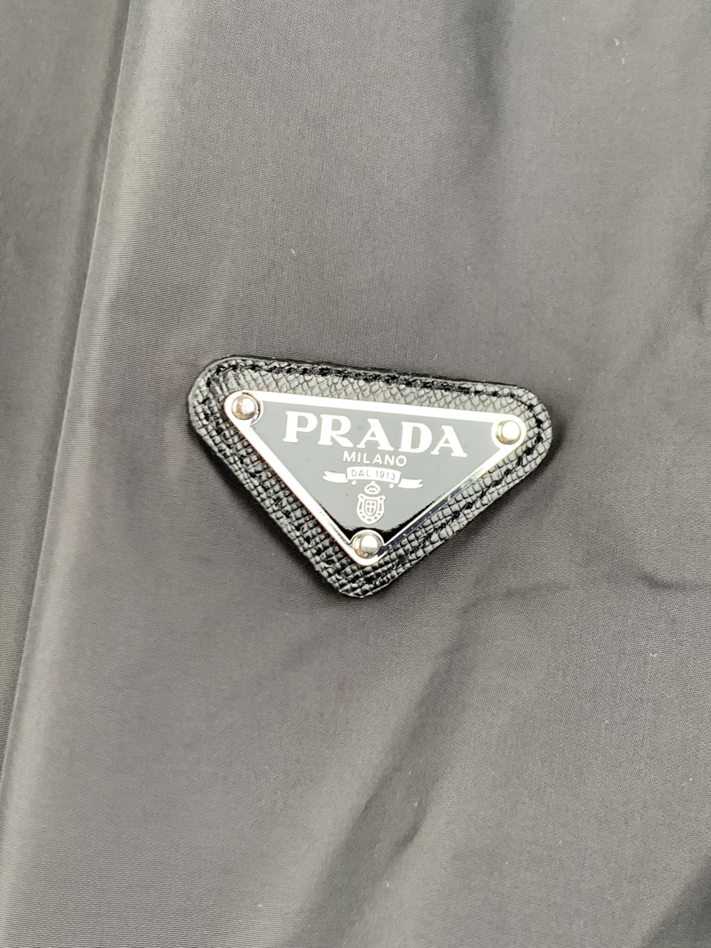 Prada PRADA /普拉达 三角标尼龙短裤沙滩裤