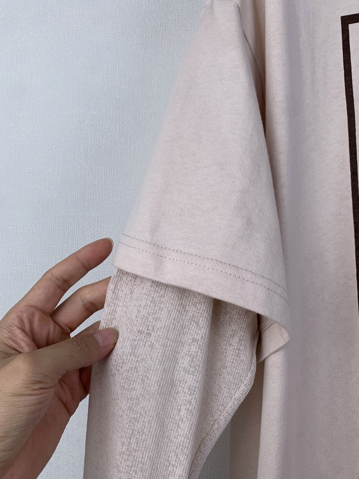 Acne Studios ACNE Studios/ 信封标识印花假两件图案 T 恤