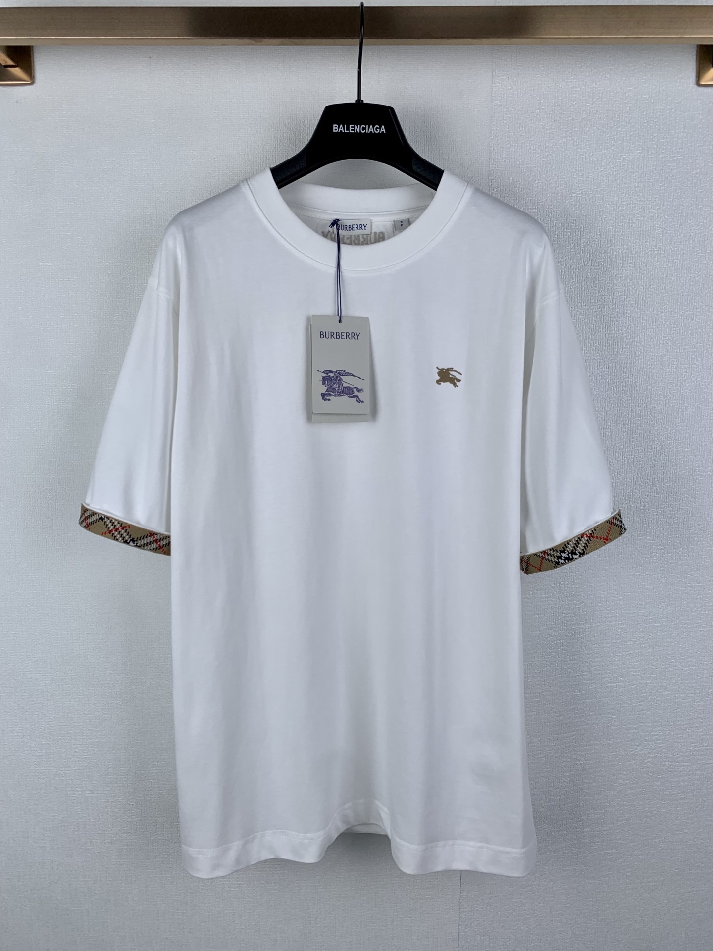Burberry BURBERRY 巴宝莉 / 格纹袖口骑士小标棉质短袖T恤