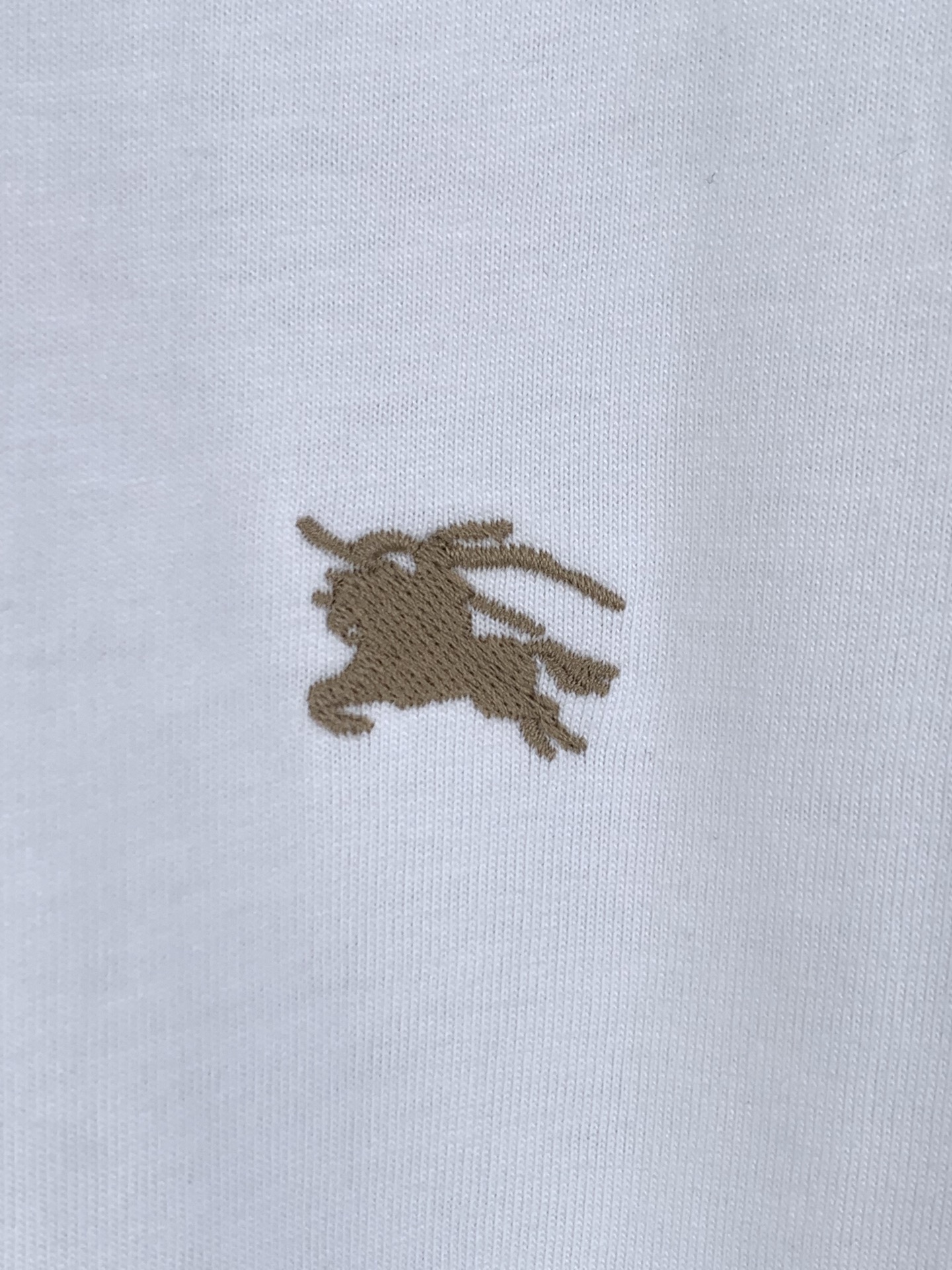 Burberry BURBERRY 巴宝莉 / 格纹袖口骑士小标棉质短袖T恤