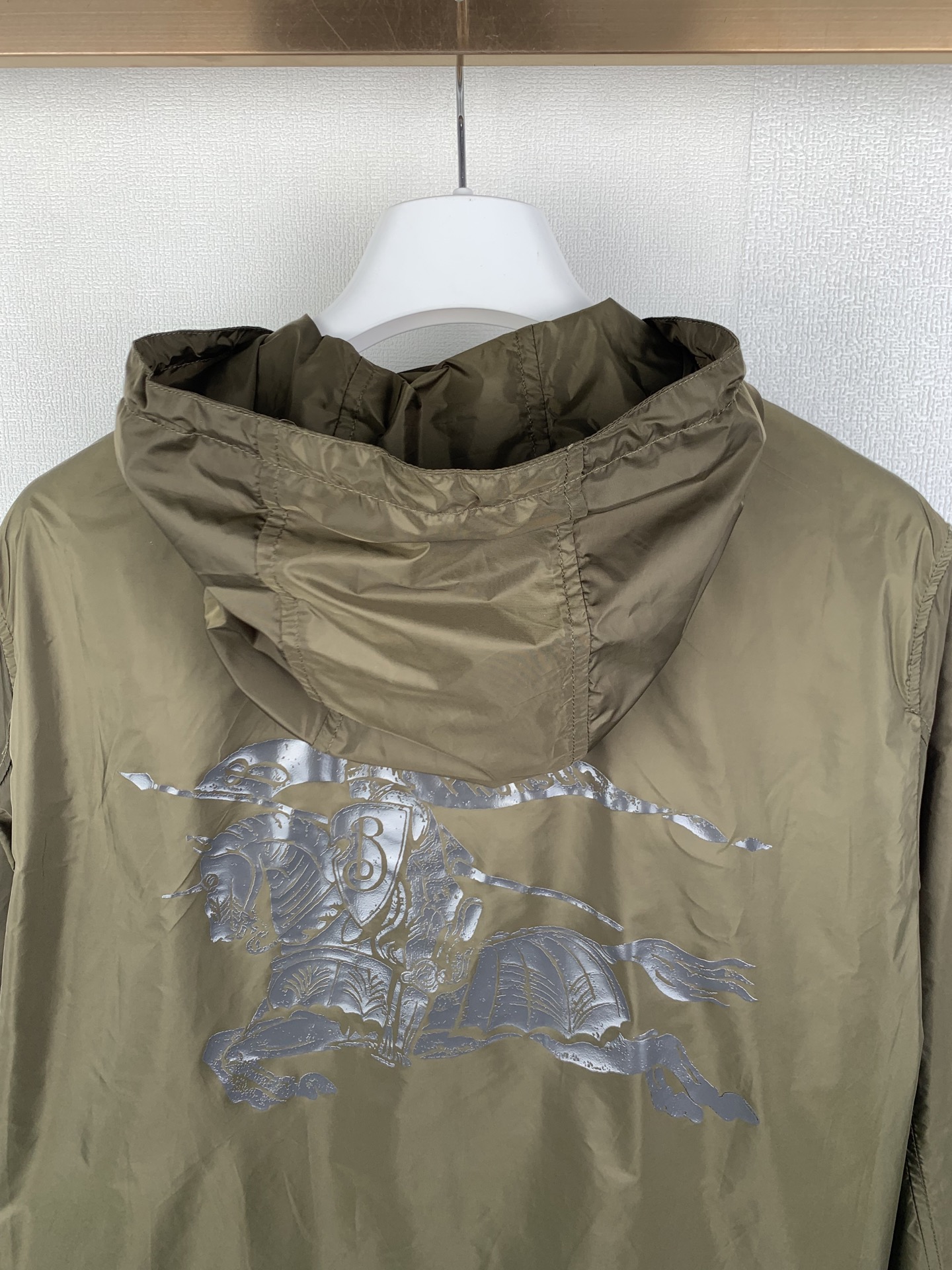 Burberry BURBERRY巴宝莉/马术印花连帽薄外套