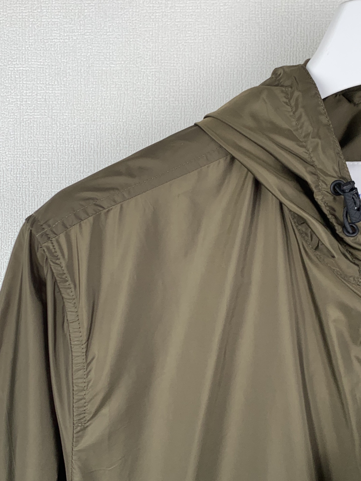 Burberry BURBERRY巴宝莉/马术印花连帽薄外套