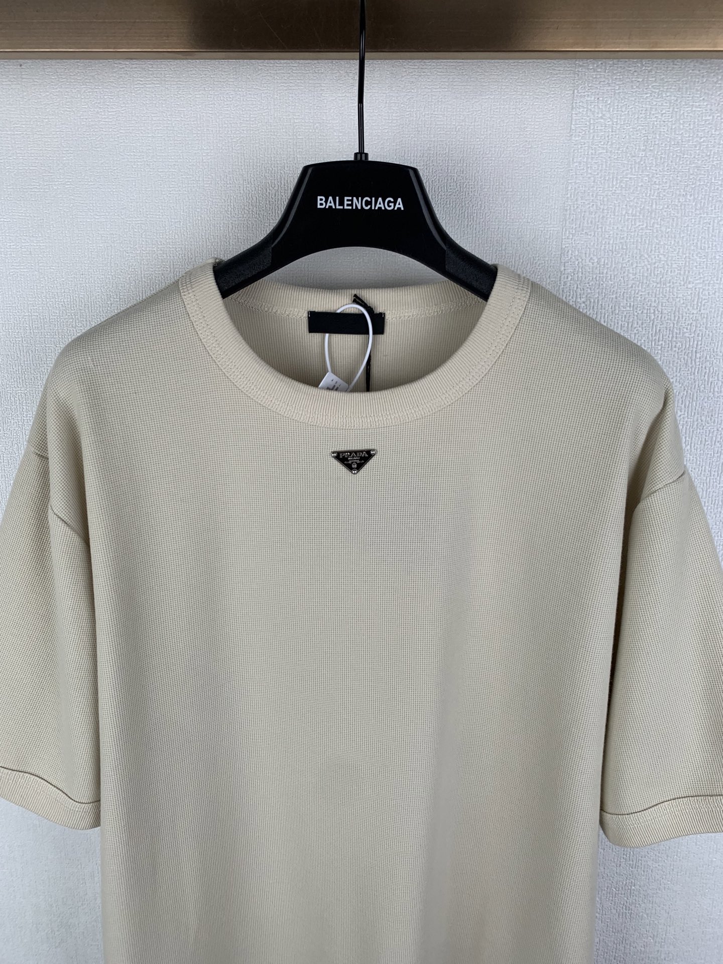 Prada PRADA/普拉达 华夫格金属小标短袖T恤