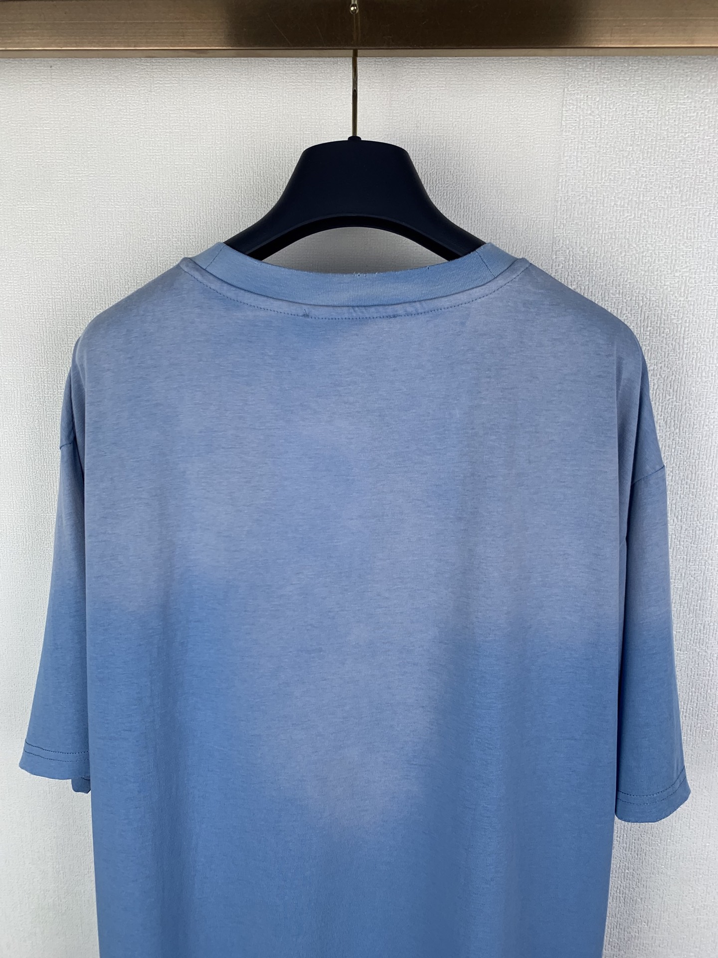 Acne Studios ACNE Studios 喷绘做旧徽标印花短袖T恤
