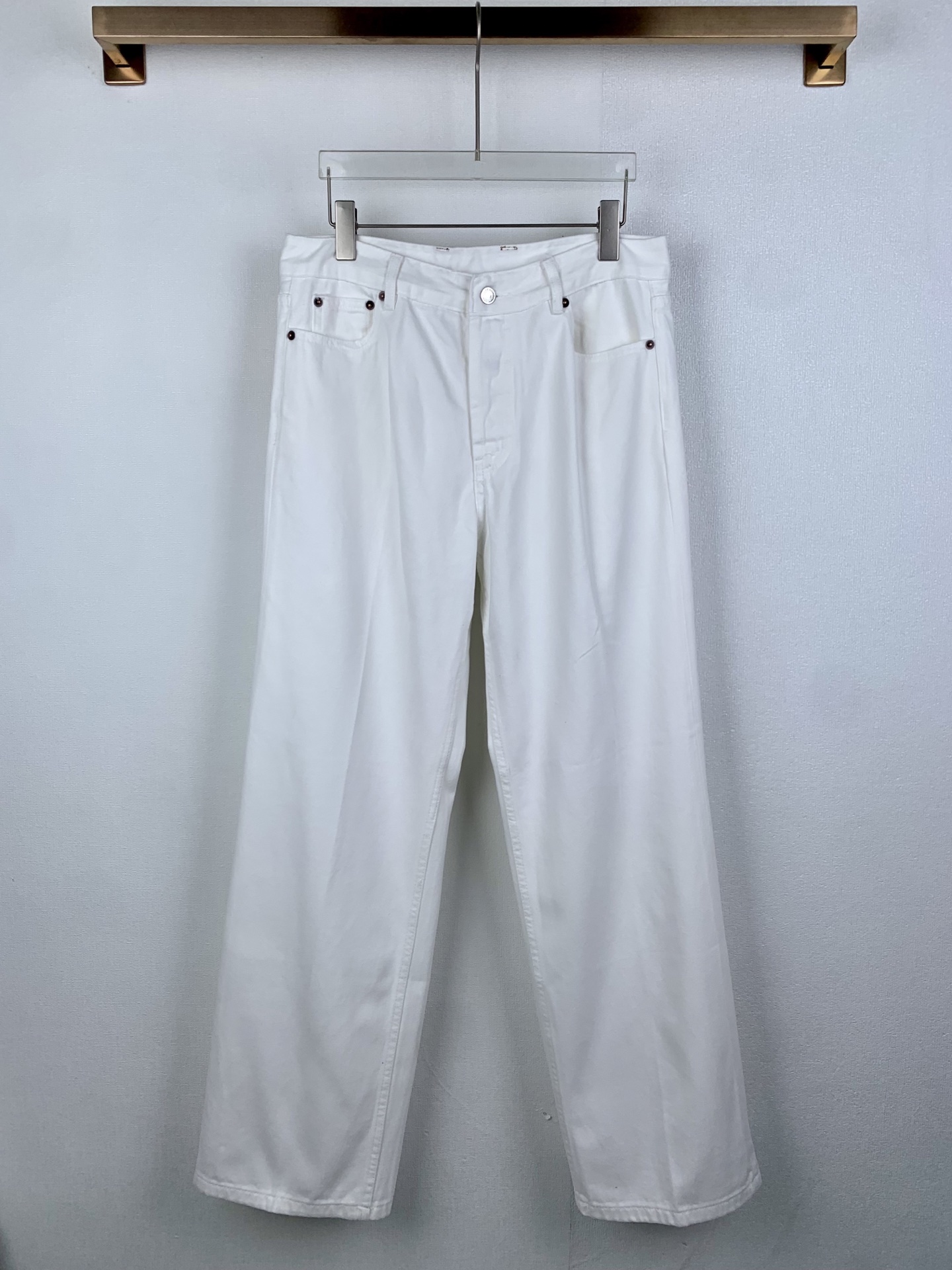 Celine CELINE 赛琳皮牌标志白色牛仔裤长裤