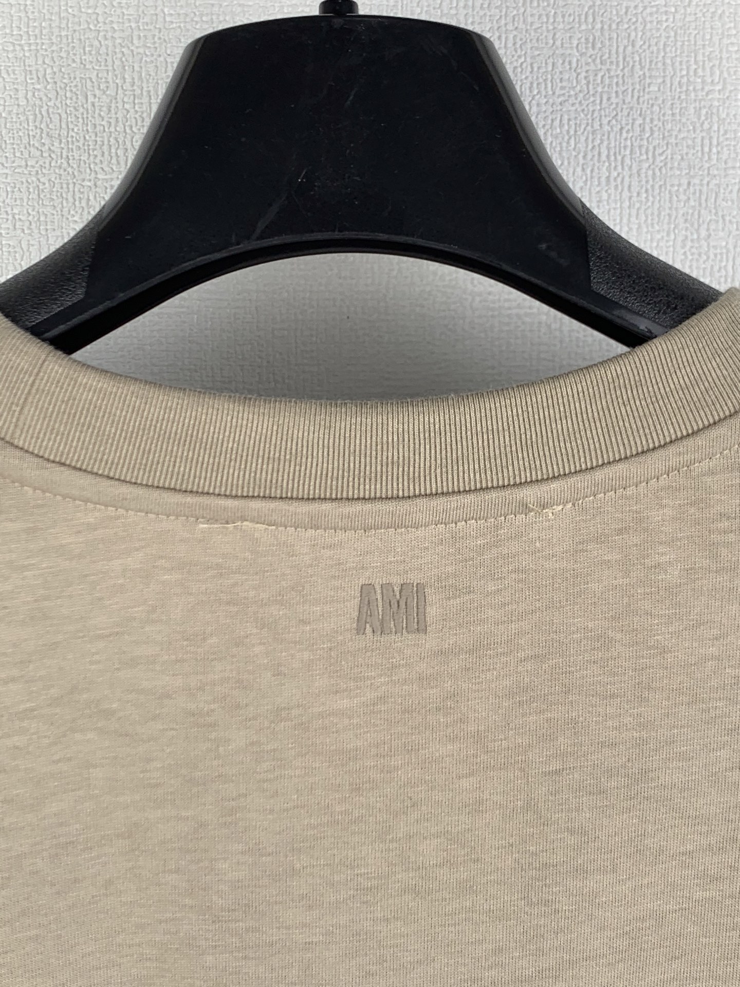 Ami Paris AMI Paris 26SS浮雕ADC廓形纯色短袖T恤