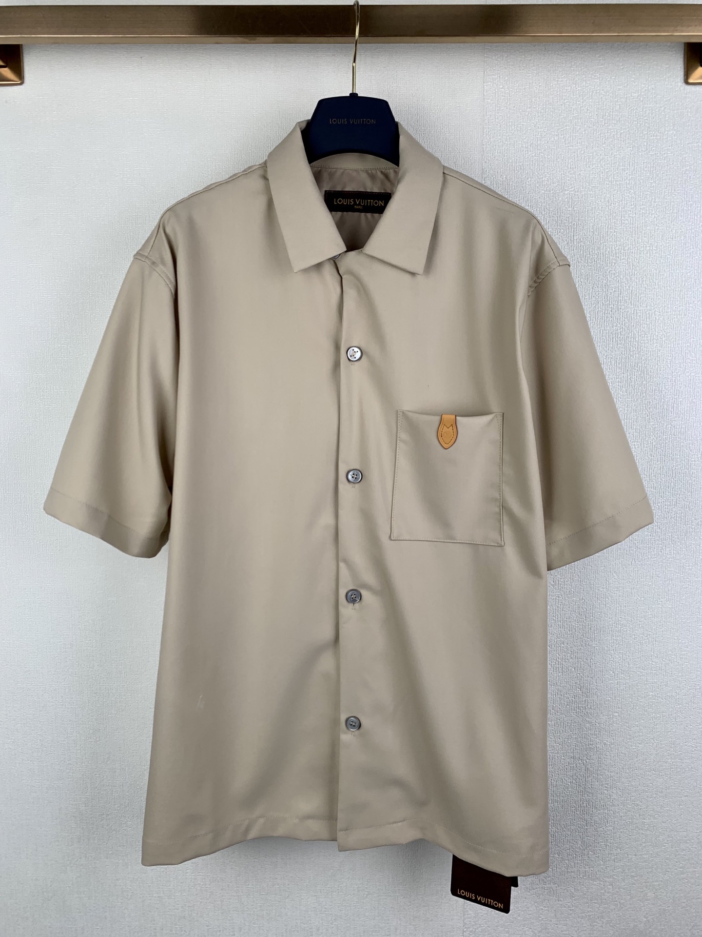 Louis Vuitton LOUIS VUITTON 路易 LV 26SS丝棉绒混纺开领标识衬衫