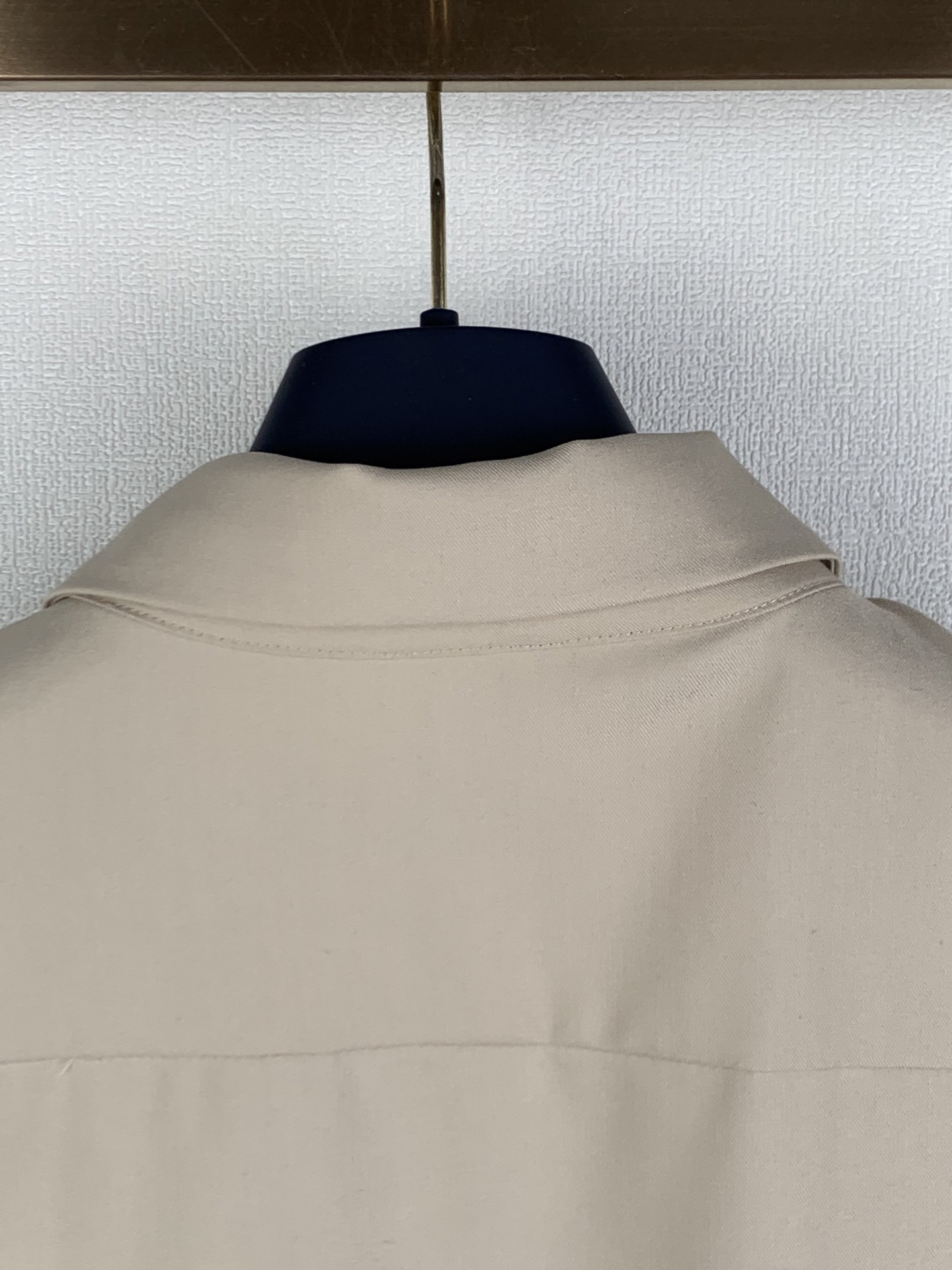Louis Vuitton LOUIS VUITTON 路易 LV 26SS丝棉绒混纺开领标识衬衫