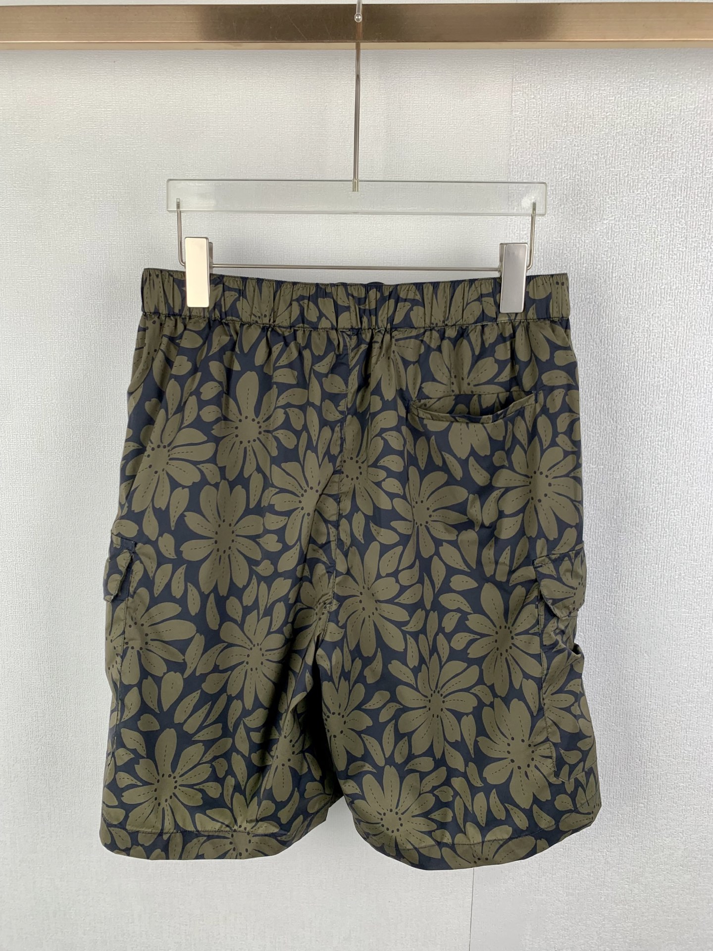 Prada PRADA/普拉达/花卉数码印花尼龙休闲短裤