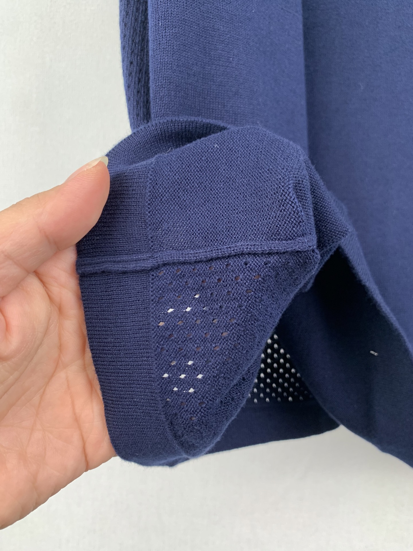 Louis Vuitton LOUIS VUITTON 路易 LV 26ss 镂空字母logo标识短袖针织衫