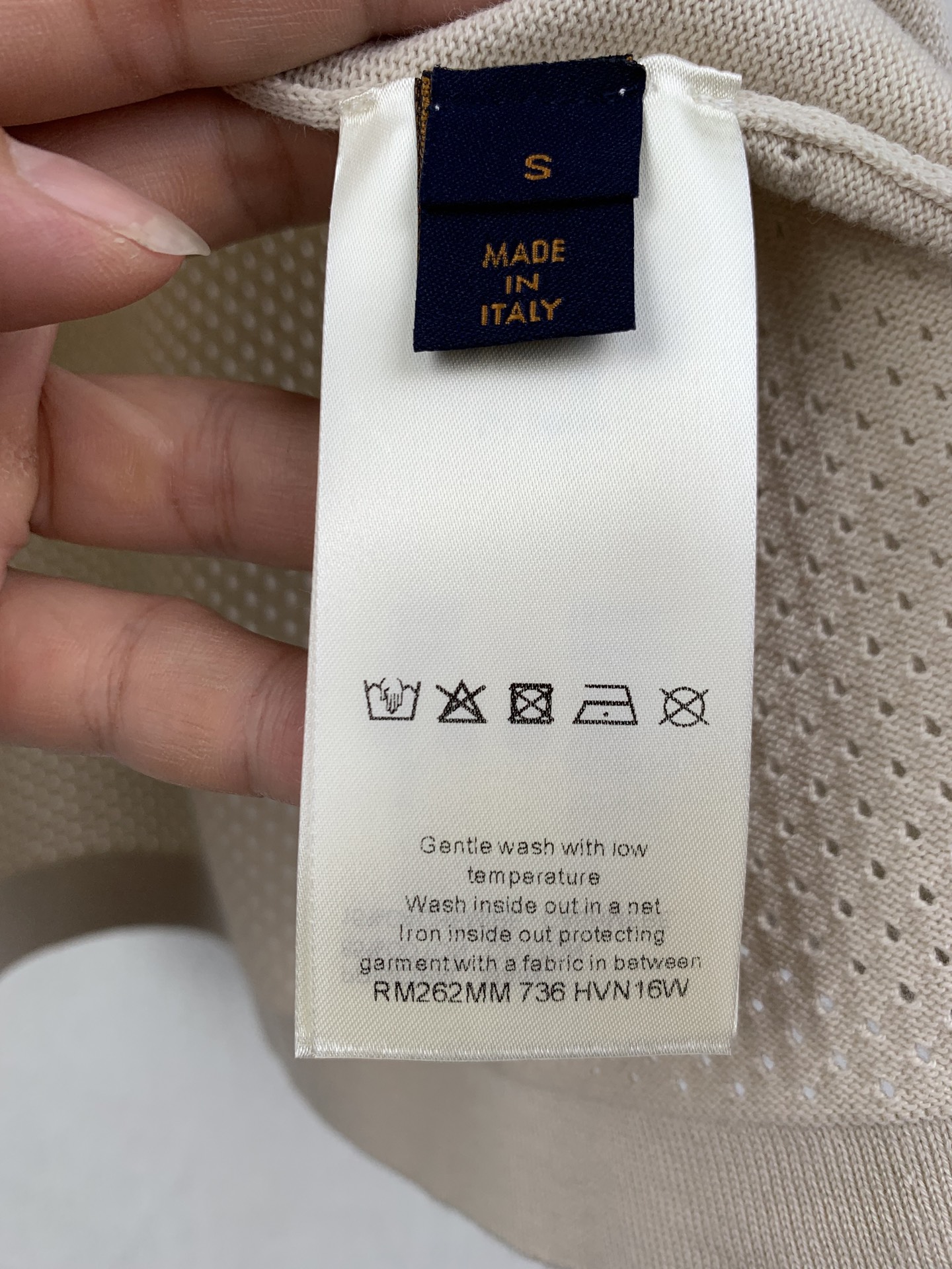 Louis Vuitton LOUIS VUITTON 路易 LV 26ss 镂空字母logo标识短袖针织衫