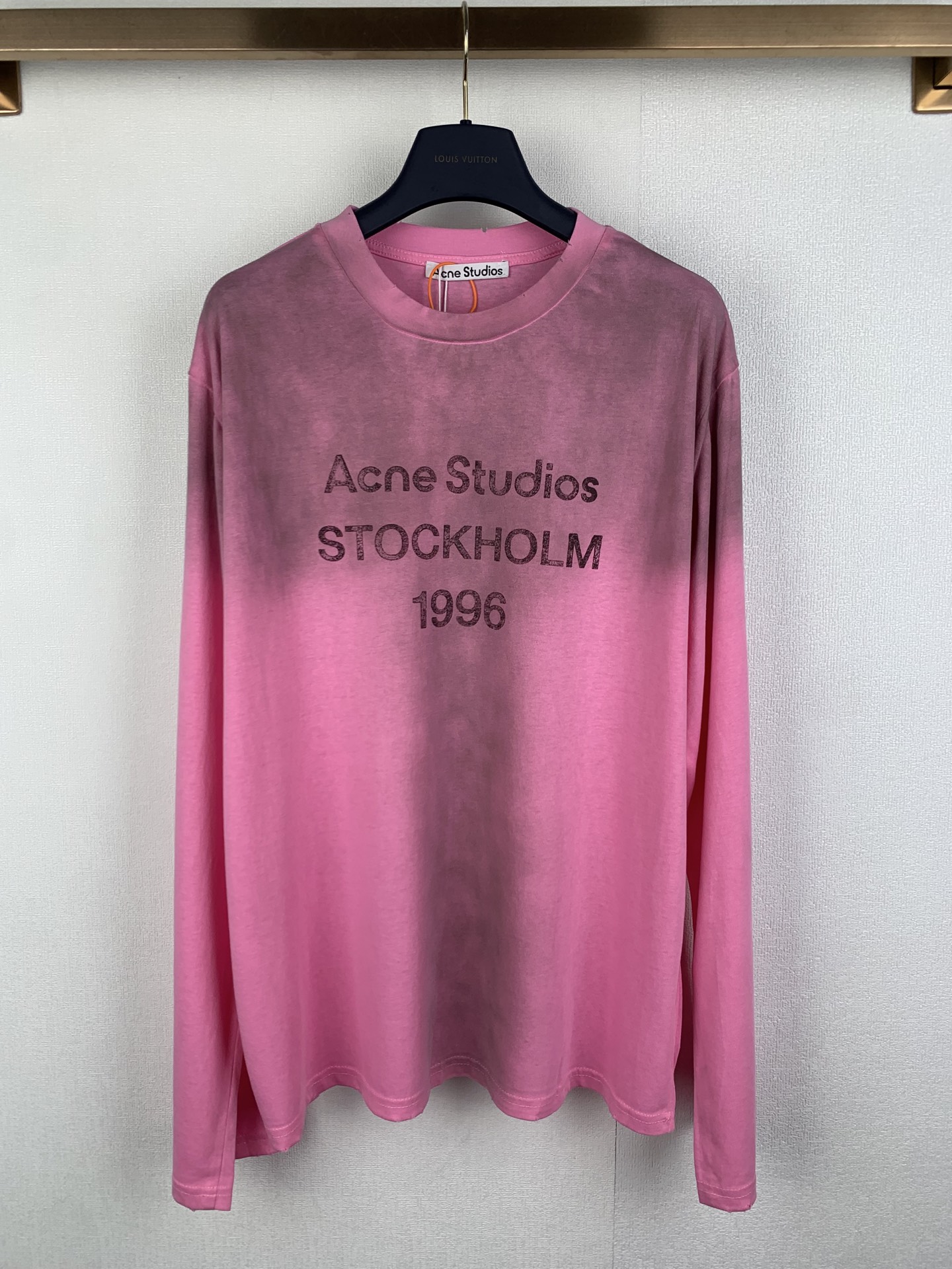 Acne Studios ACNE Studios 喷绘做旧印花徽标长袖T恤