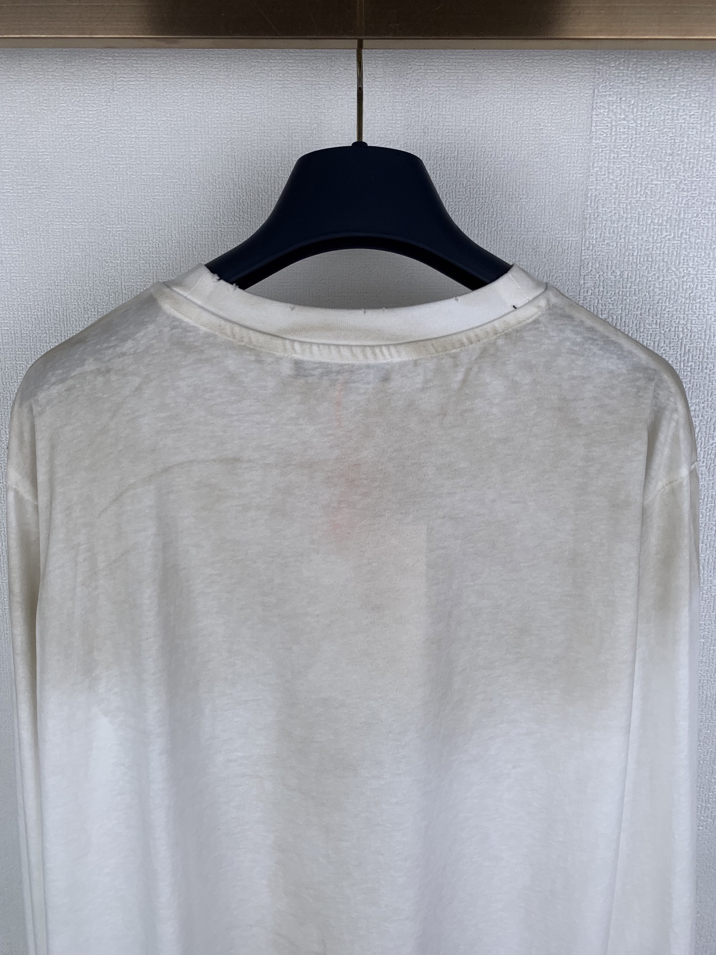 Acne Studios ACNE Studios 喷绘做旧印花徽标长袖T恤