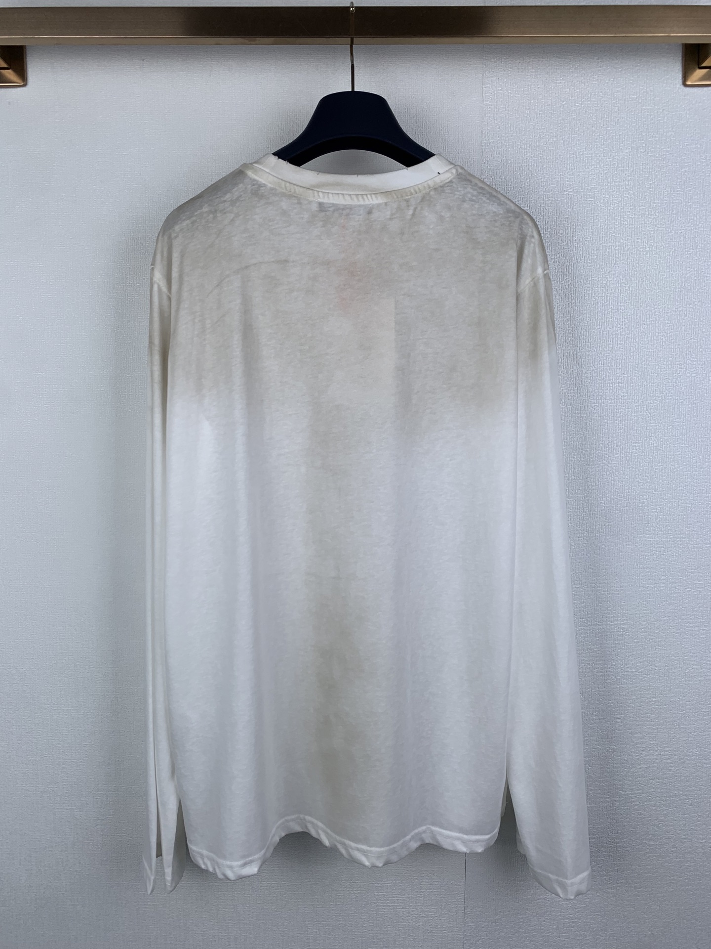Acne Studios ACNE Studios 喷绘做旧印花徽标长袖T恤