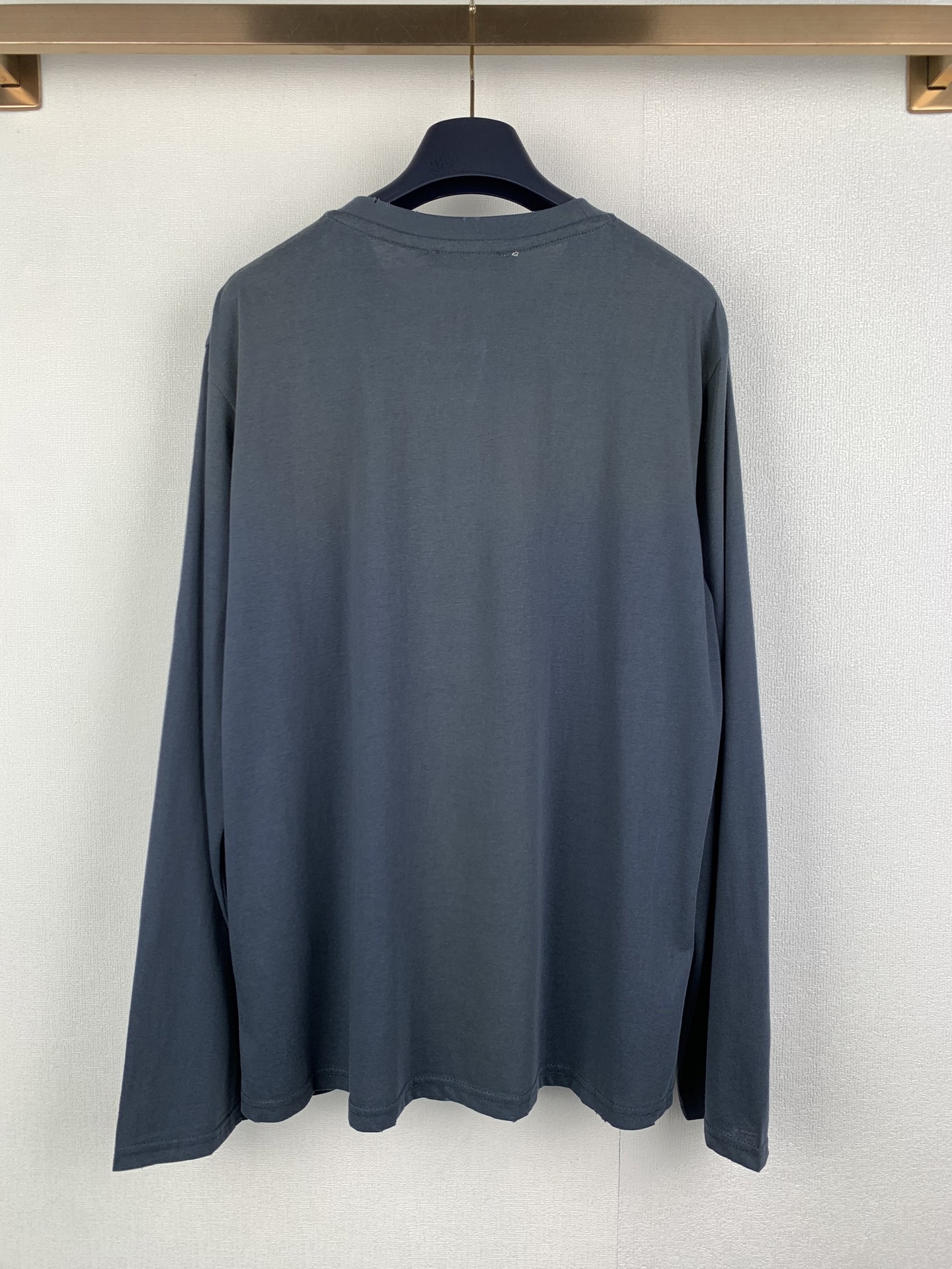 Acne Studios ACNE Studios 喷绘做旧印花徽标长袖T恤