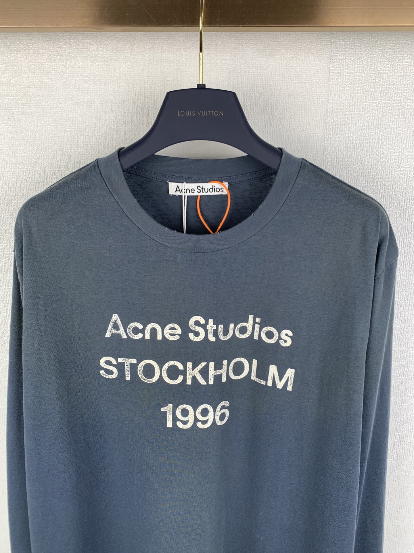 Acne Studios ACNE Studios 喷绘做旧印花徽标长袖T恤